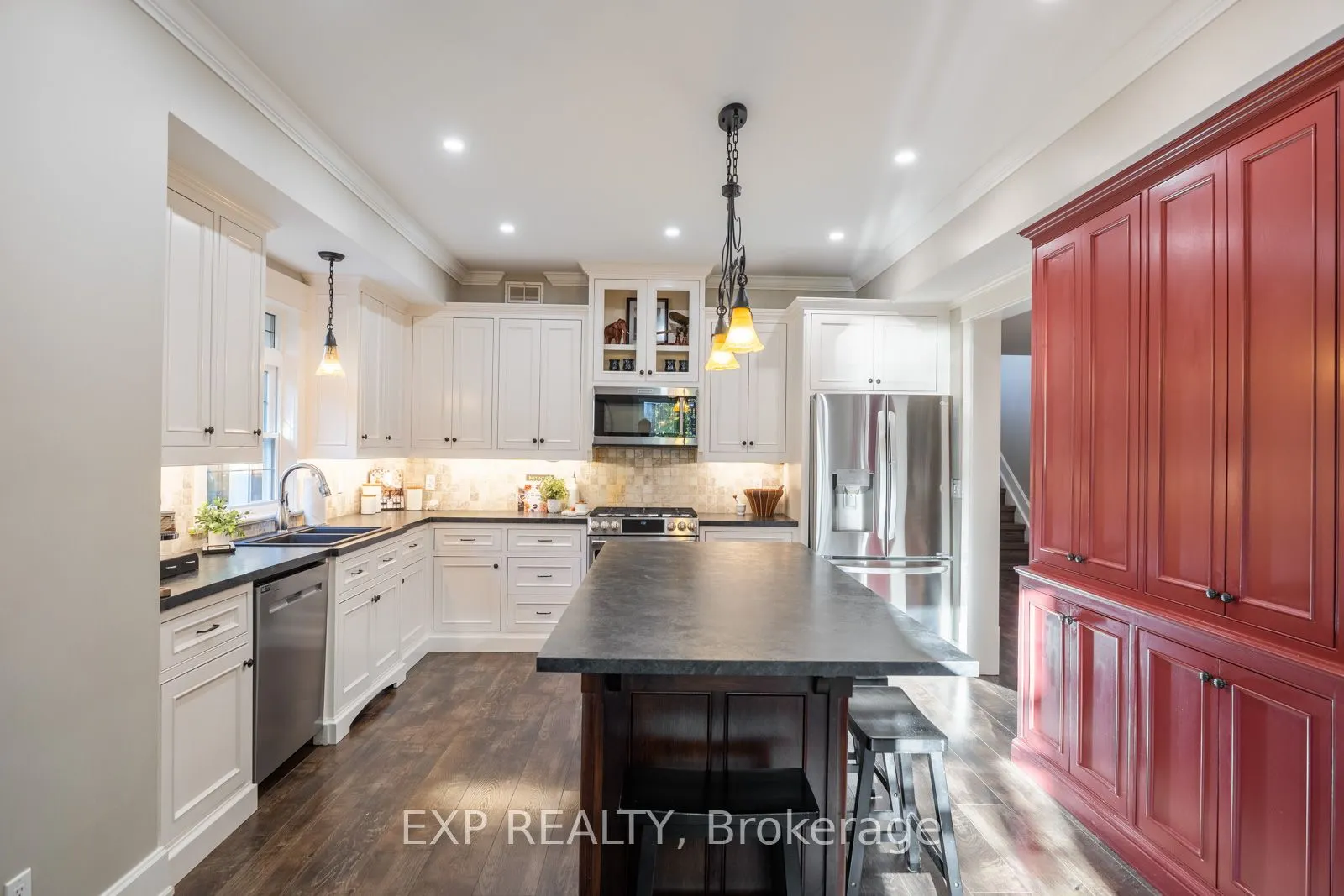 4146 Forest Wood Drive