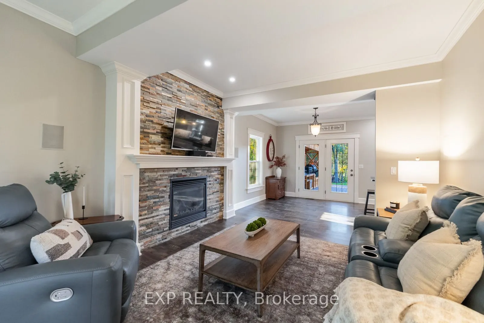 4146 Forest Wood Drive