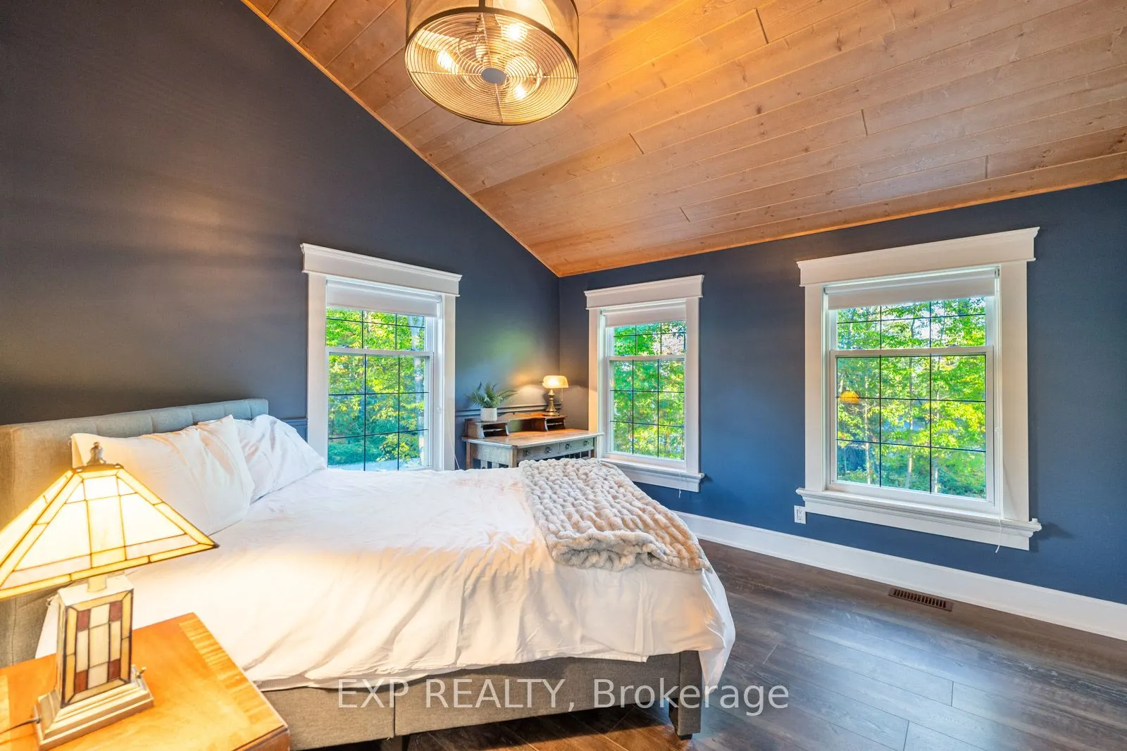 4146 Forest Wood Drive