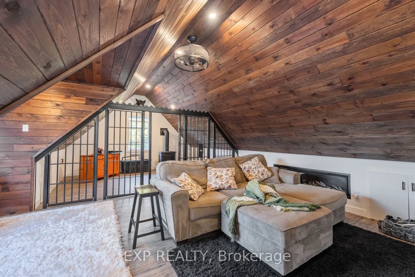 4146 Forest Wood Drive