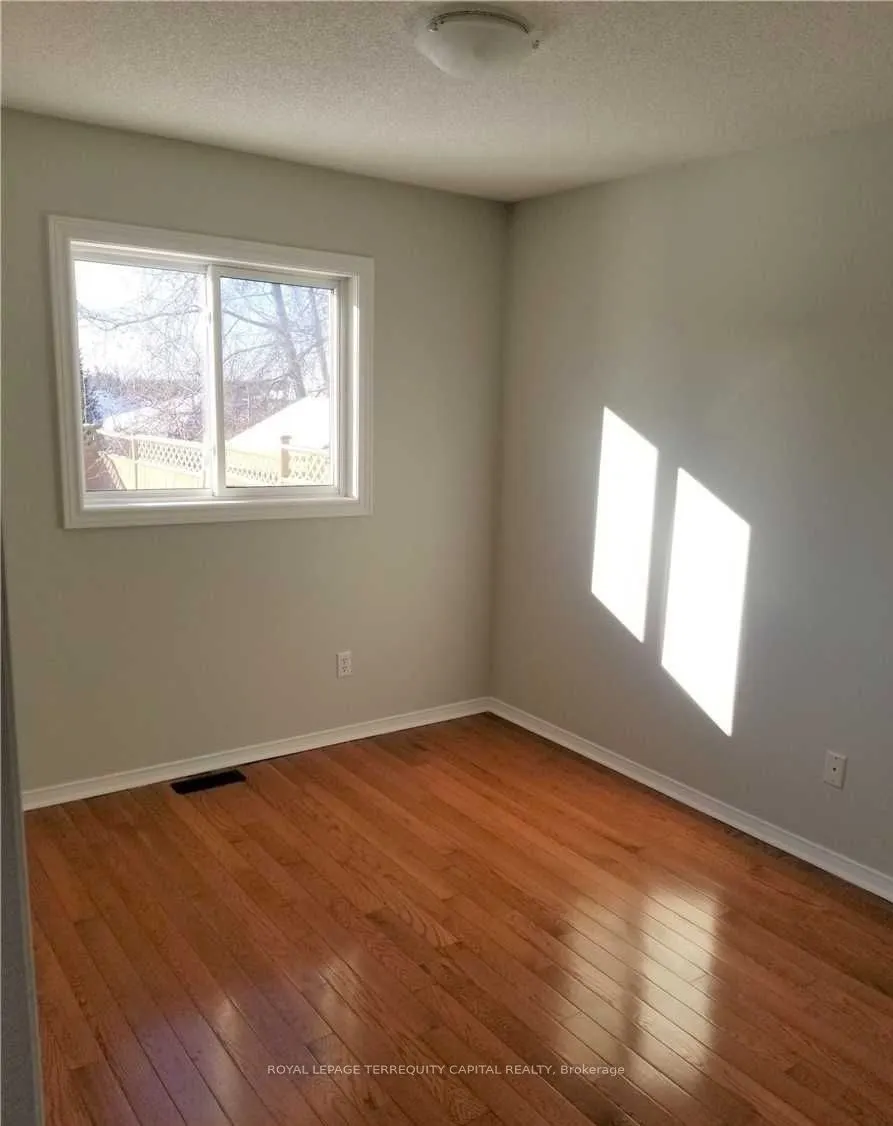 40 Nicholson Drive, #Upper