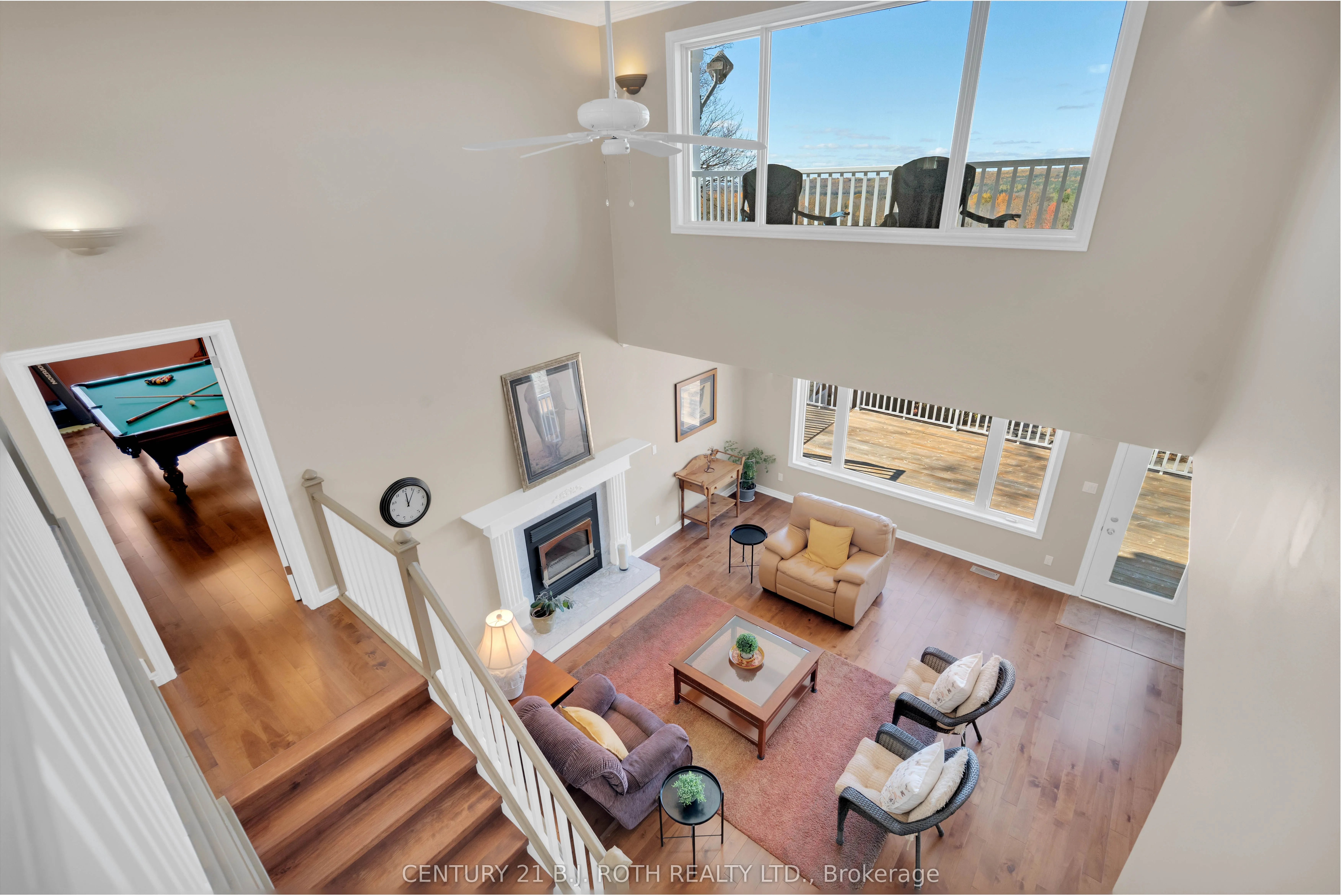 646 MOONSTONE RD W Road