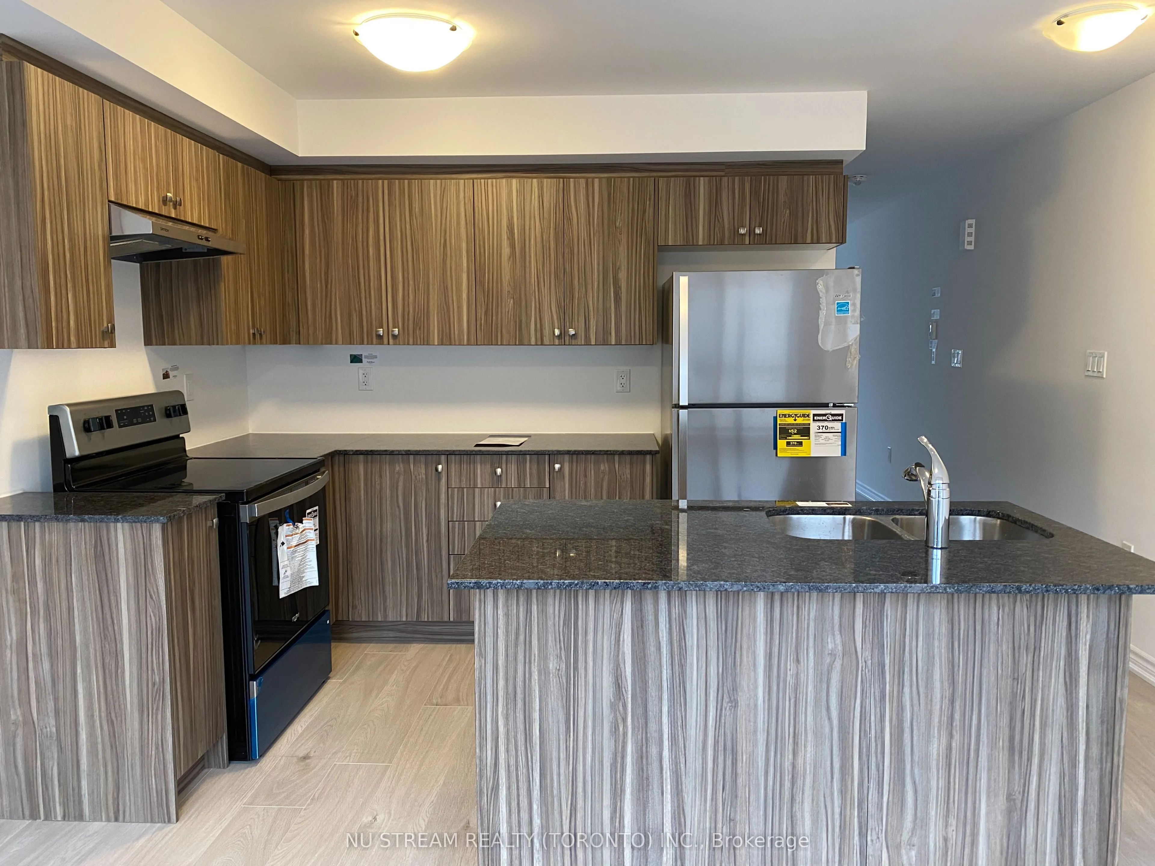 19 Pumpkin Corner Crescent