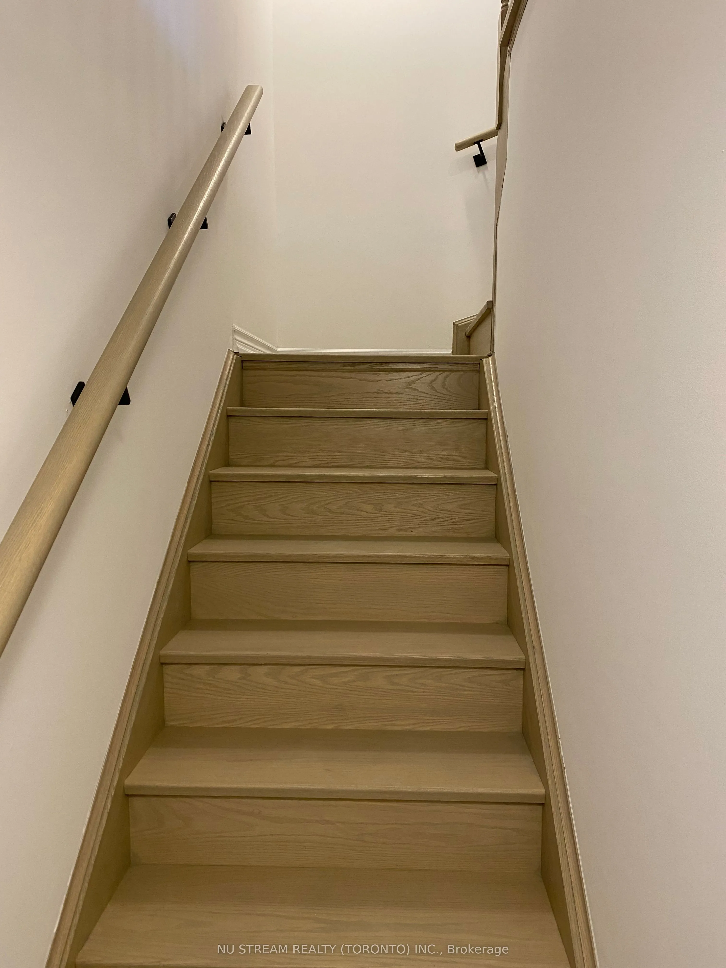 19 Pumpkin Corner Crescent