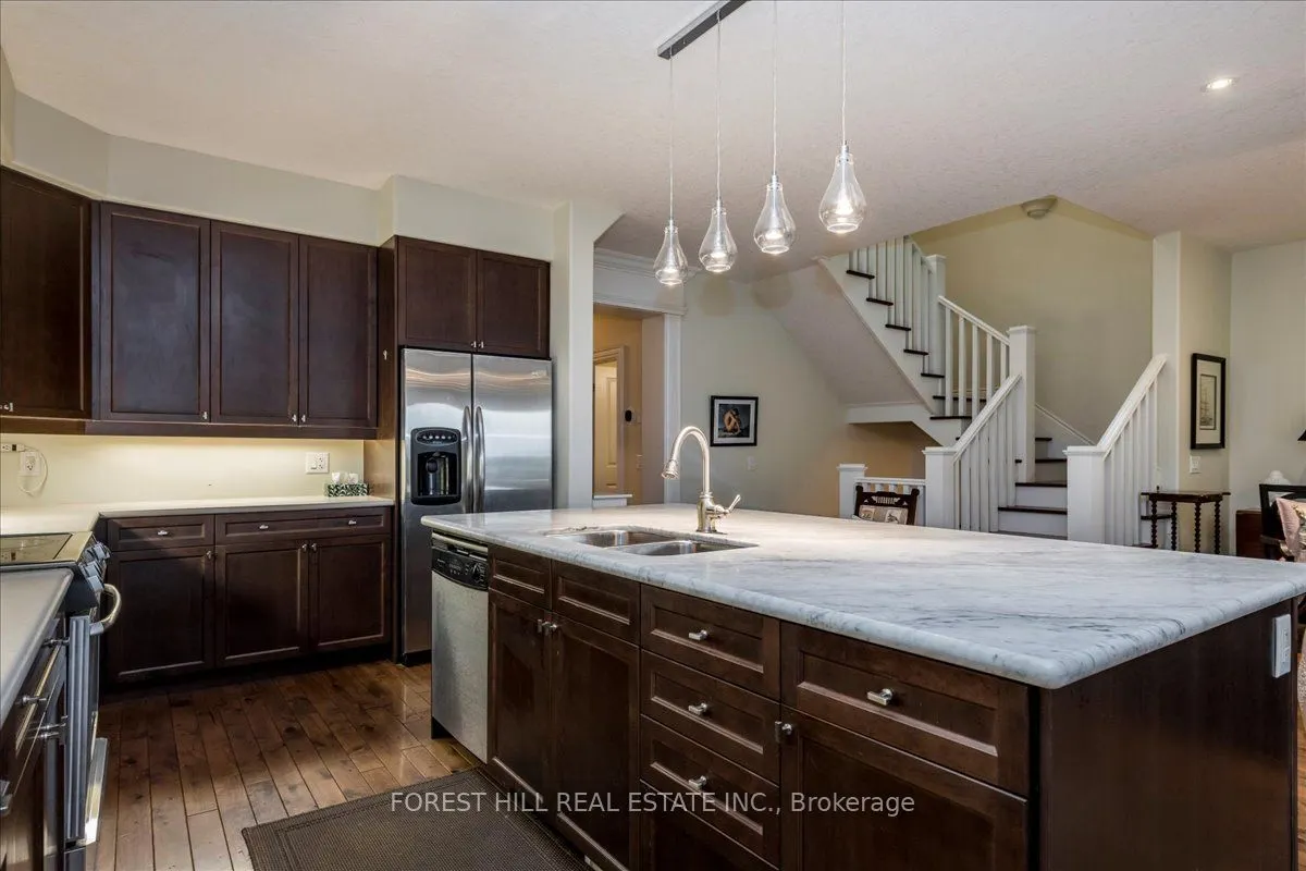 10 Invermara Court, #10