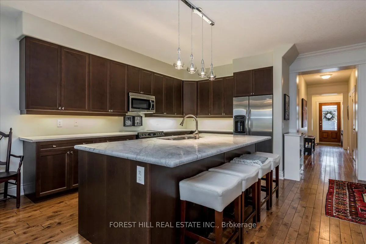 10 Invermara Court, #10