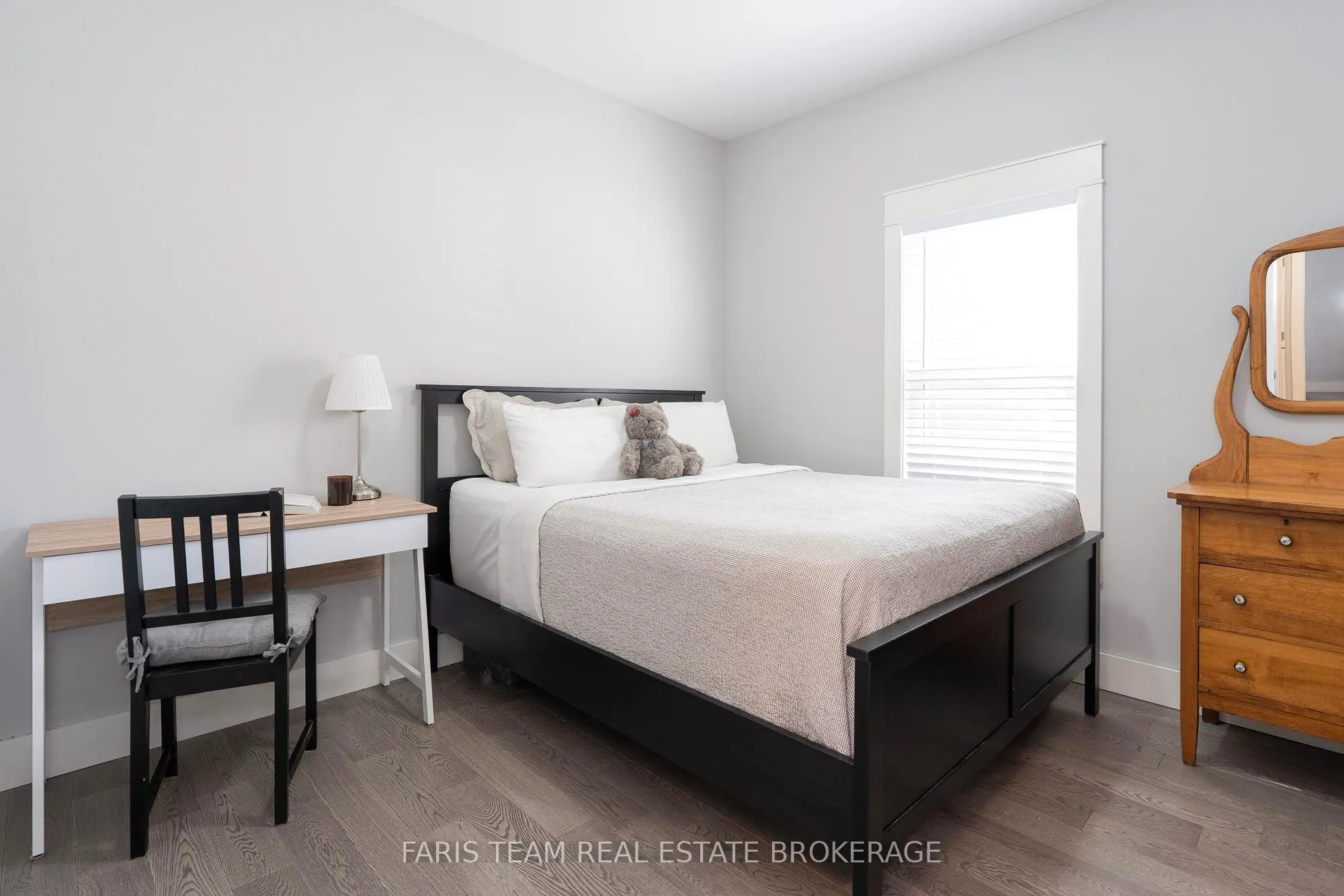 7589 Cronk Side Road