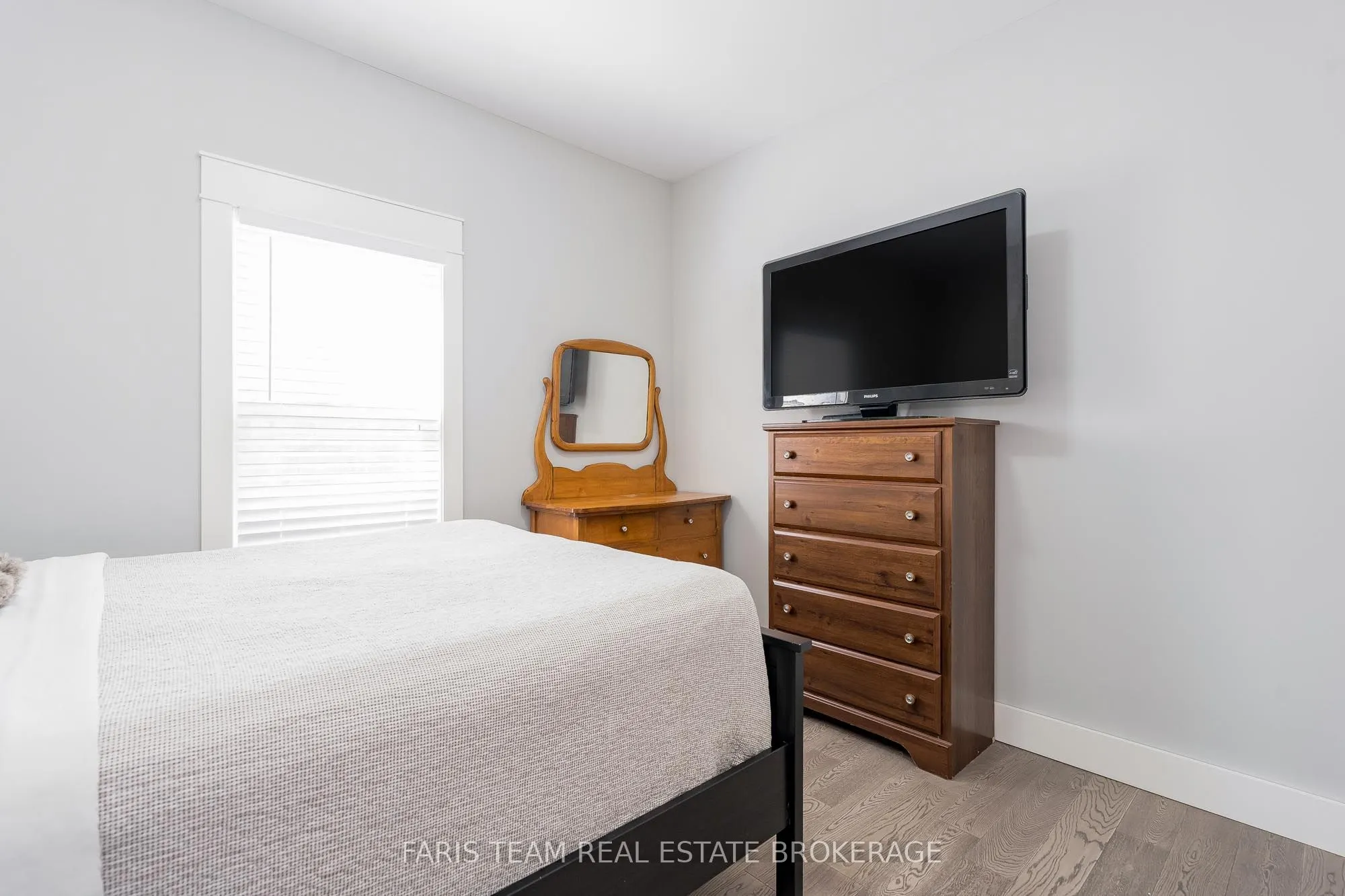 7589 Cronk Side Road