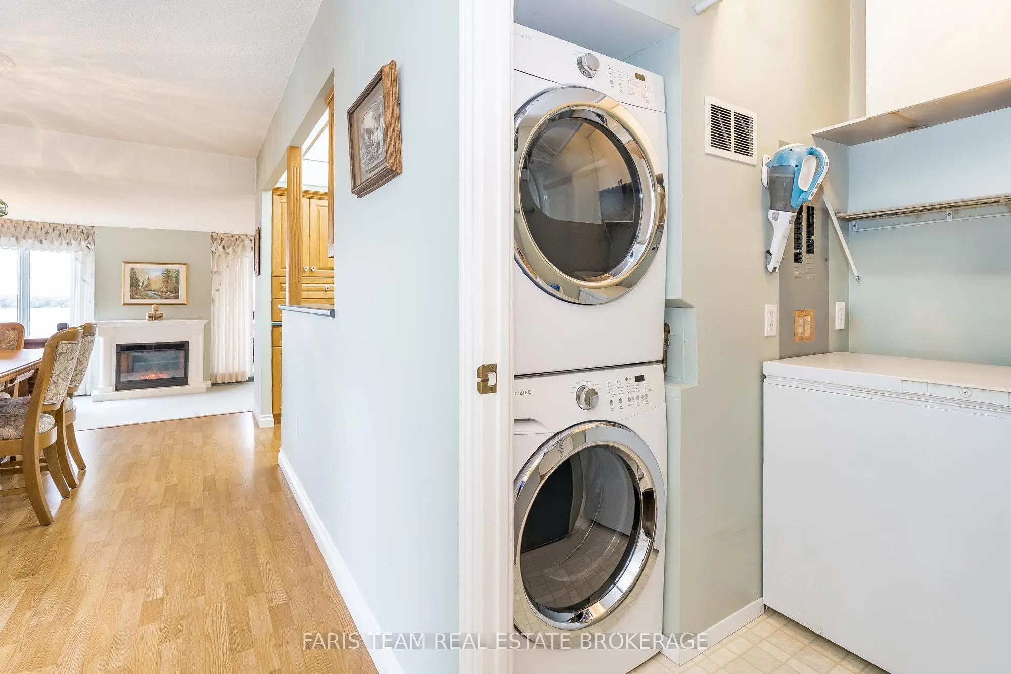 181 Collier Street, #707