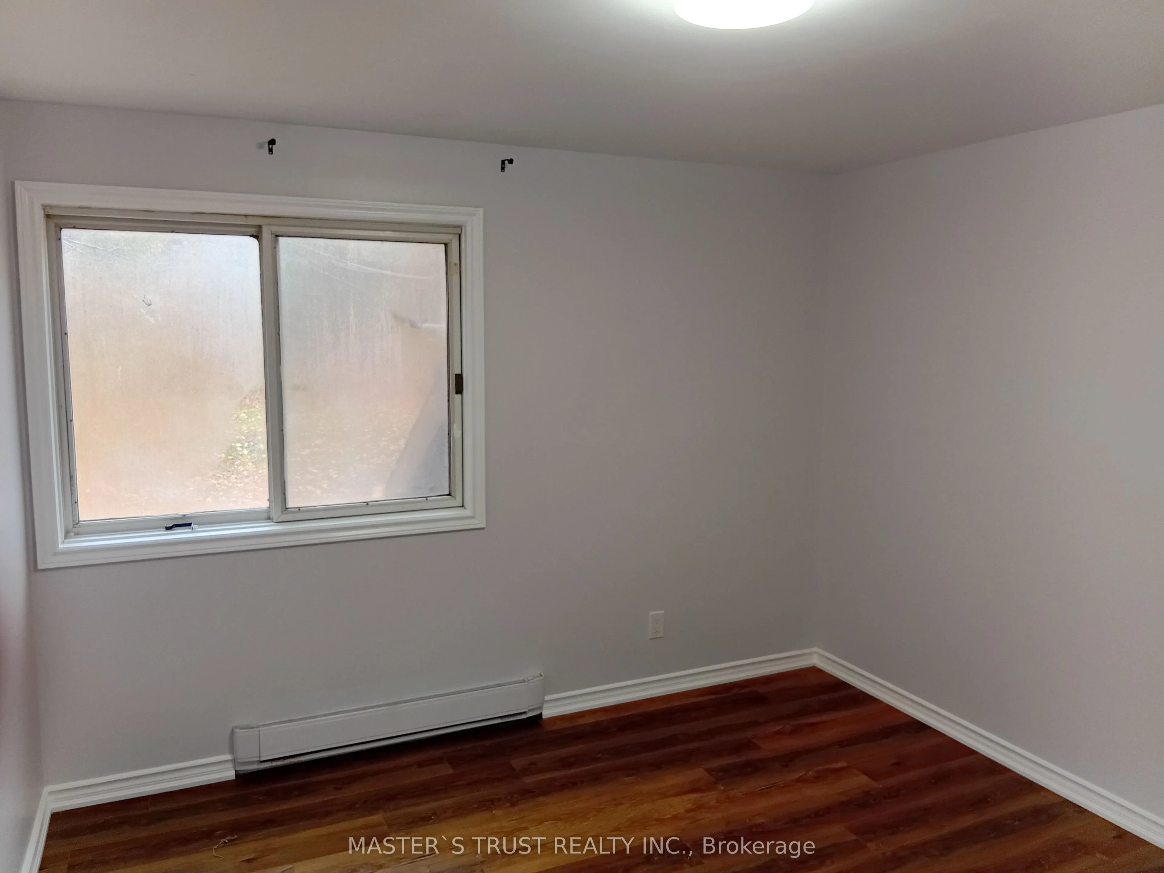 190 Borland Street E, #1