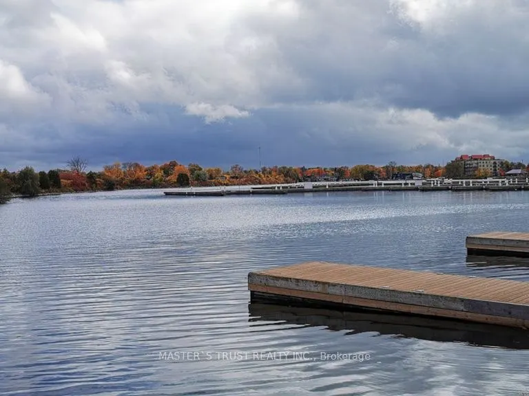 190 Borland Street E, #1