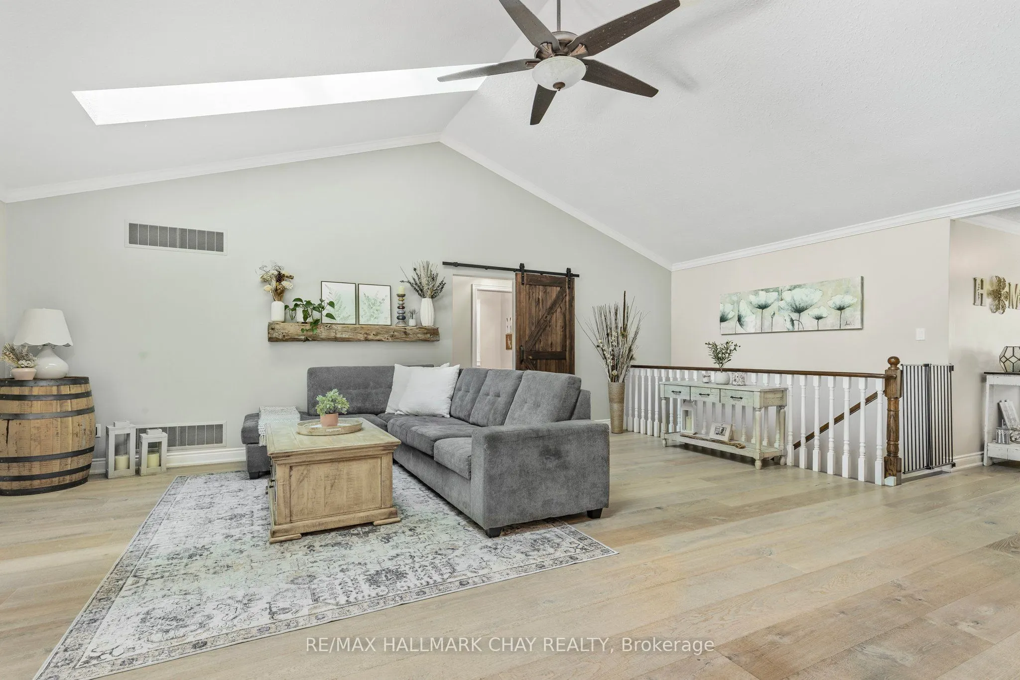 1256 Rainbow Valley Road W