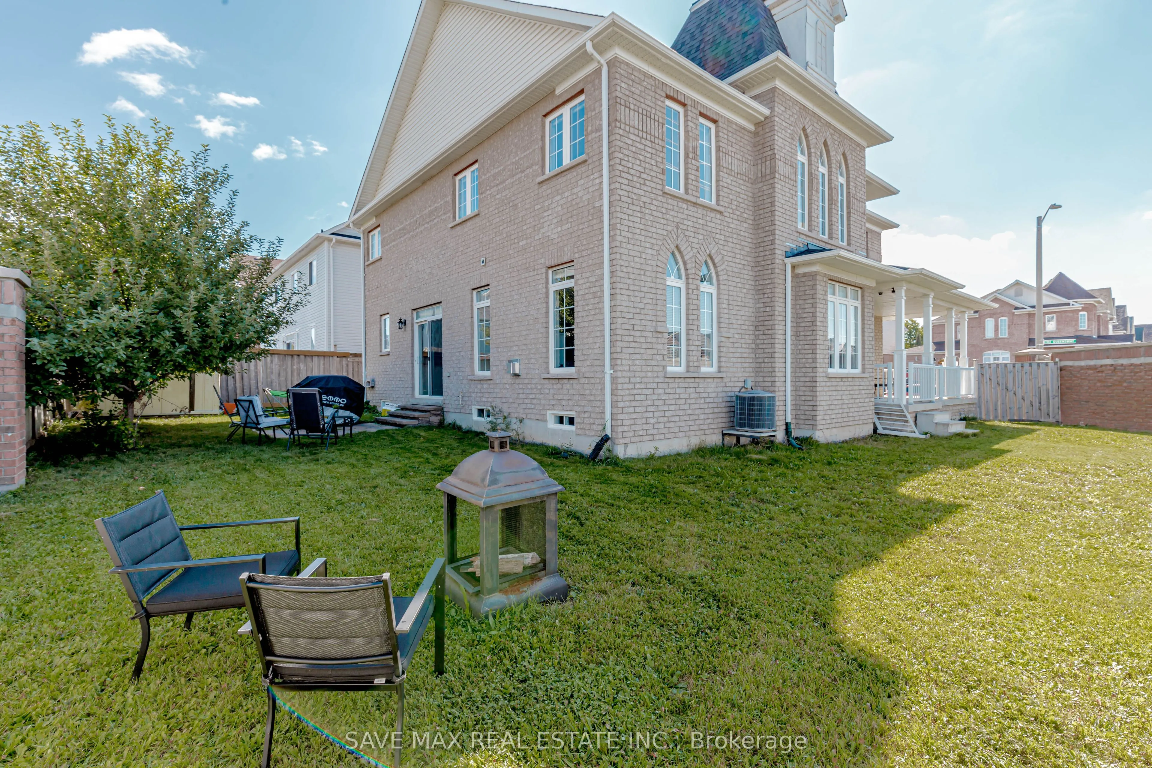 135 Prince William Way