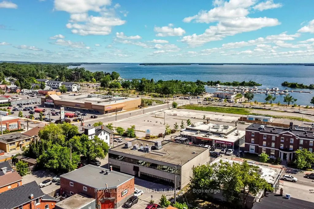 19 Front Street N, #100