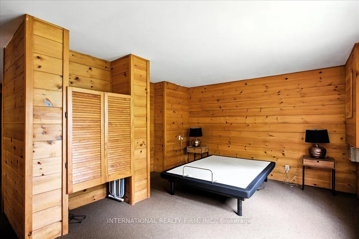 2445 Riverside Drive