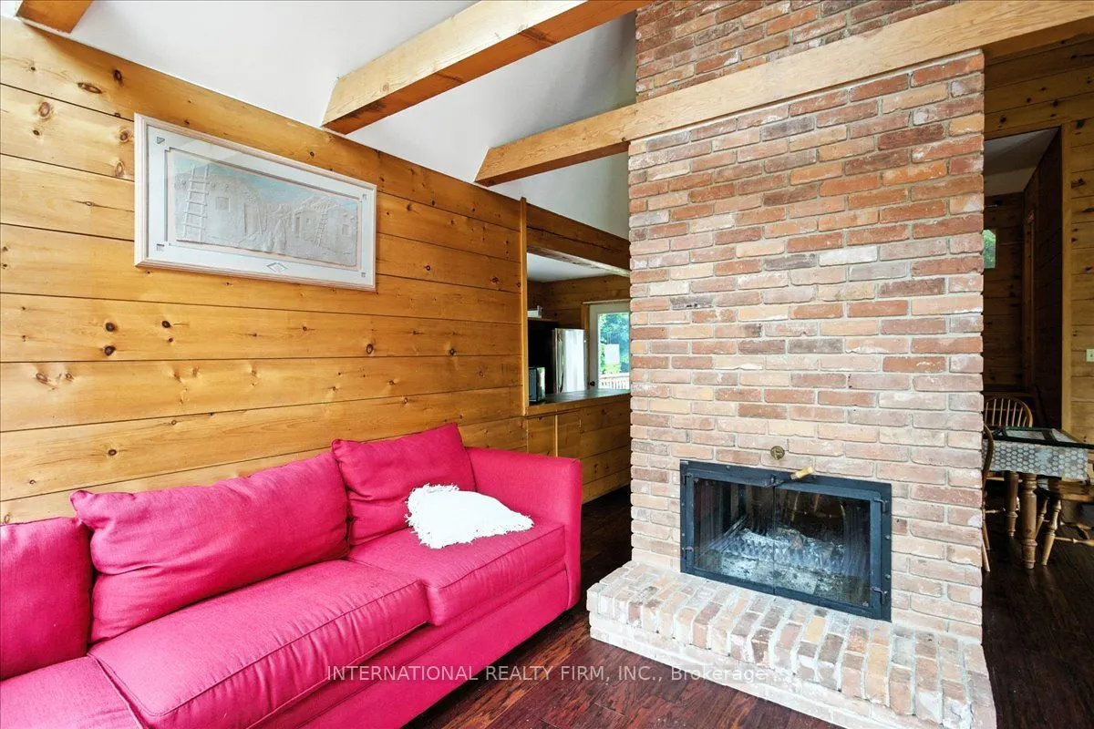 2445 Riverside Drive