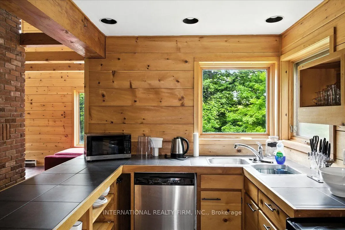 2445 Riverside Drive