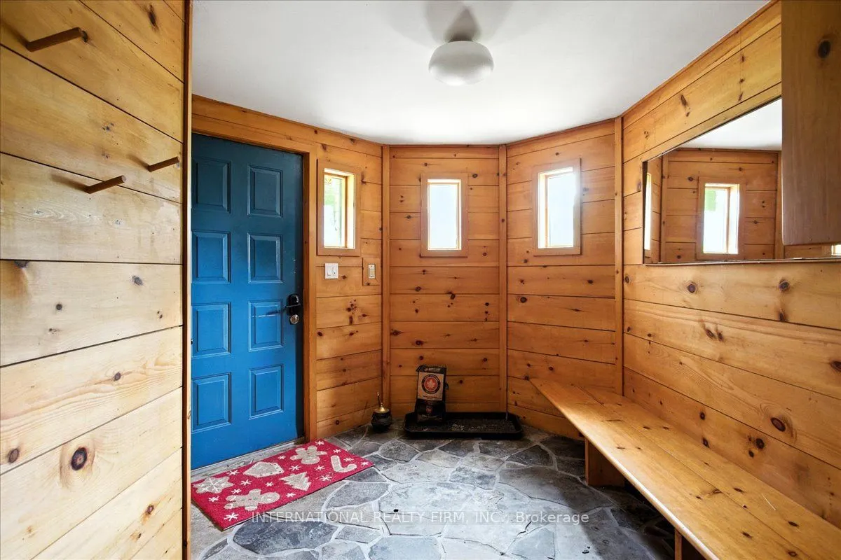 2445 Riverside Drive