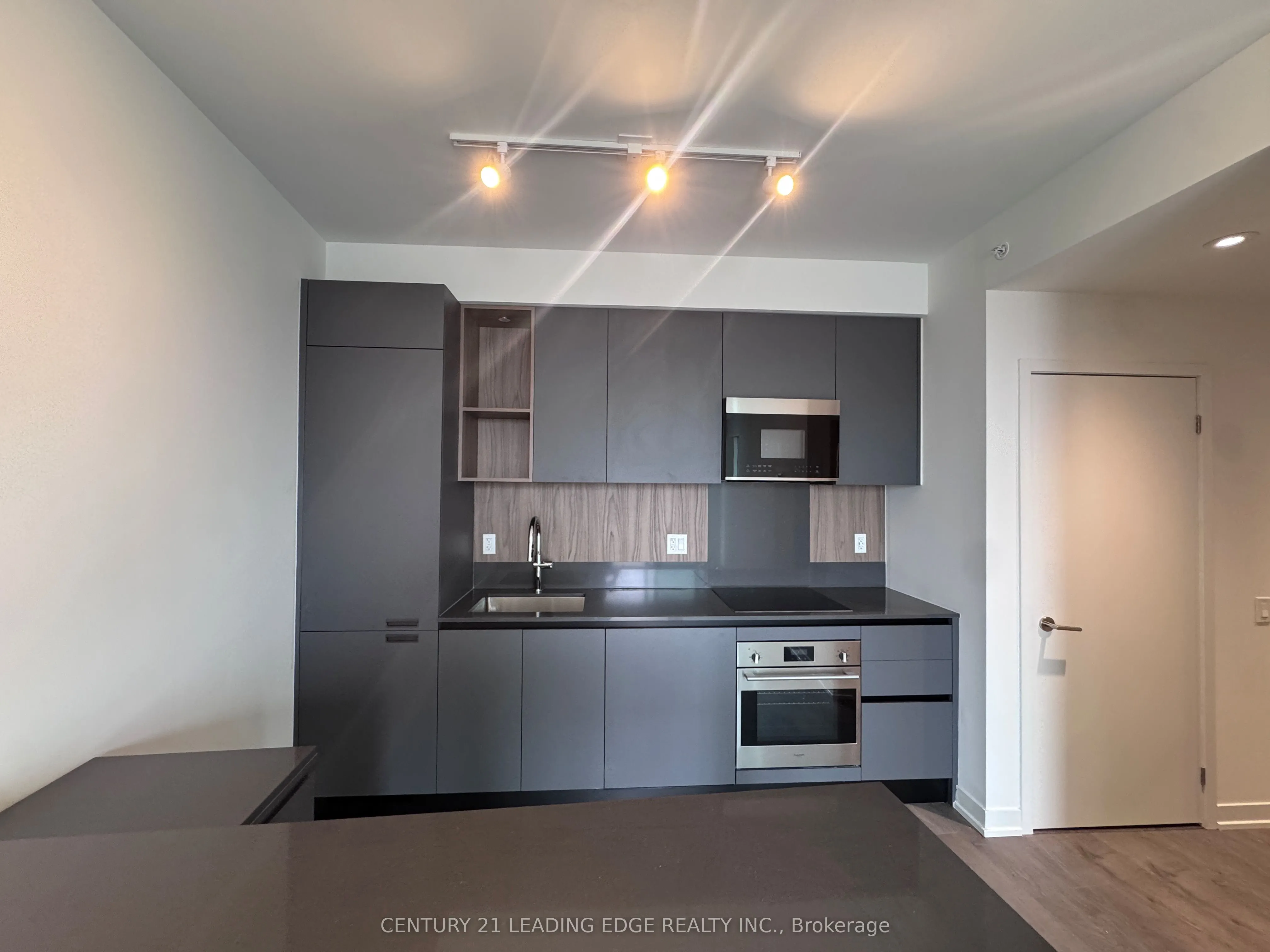 39 Mary Street #1606