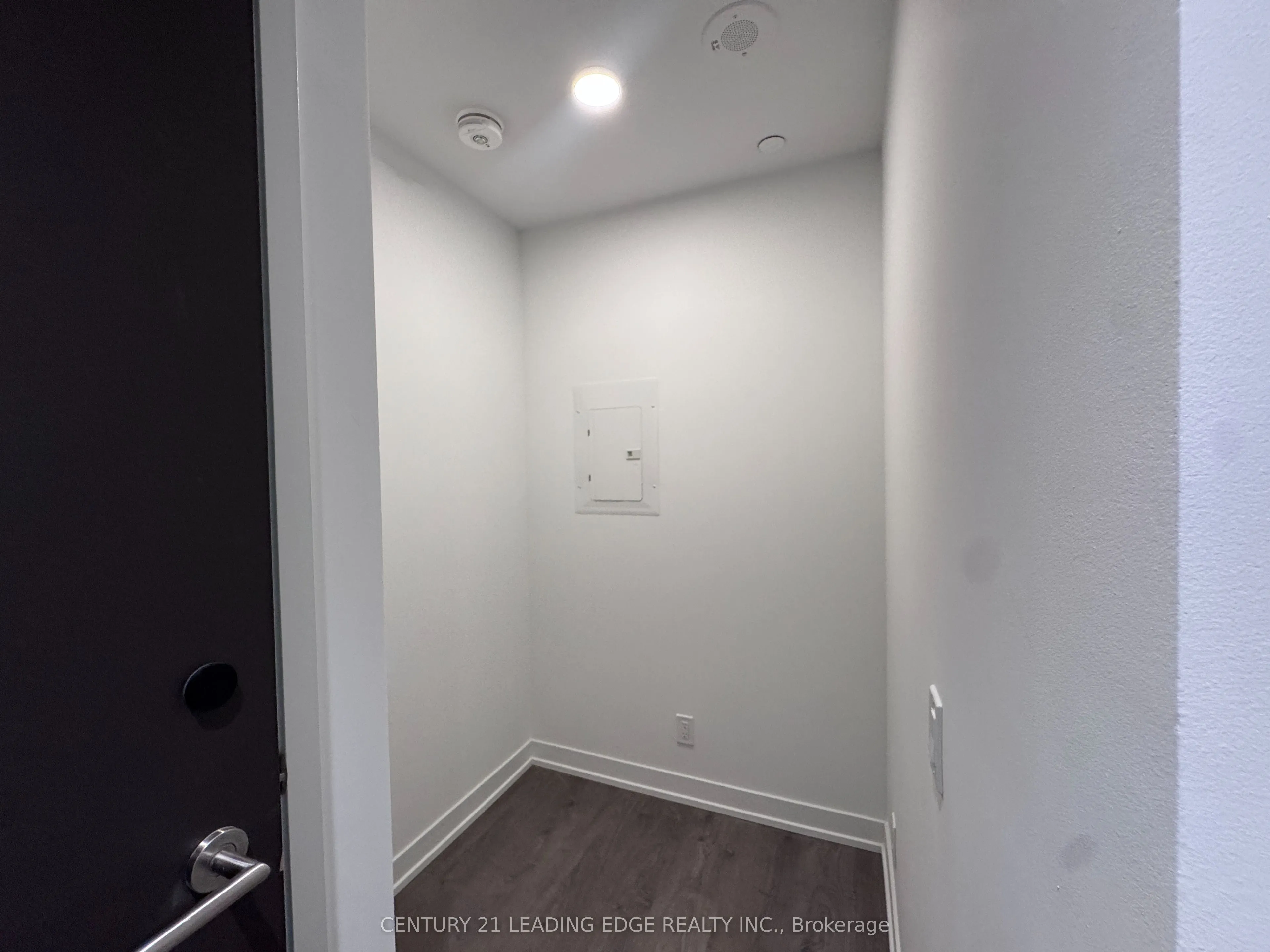 39 Mary Street #1606