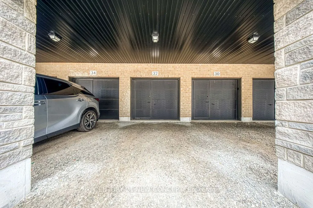 32 Magnolia Lane, #18