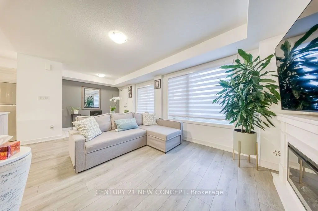 32 Magnolia Lane, #18