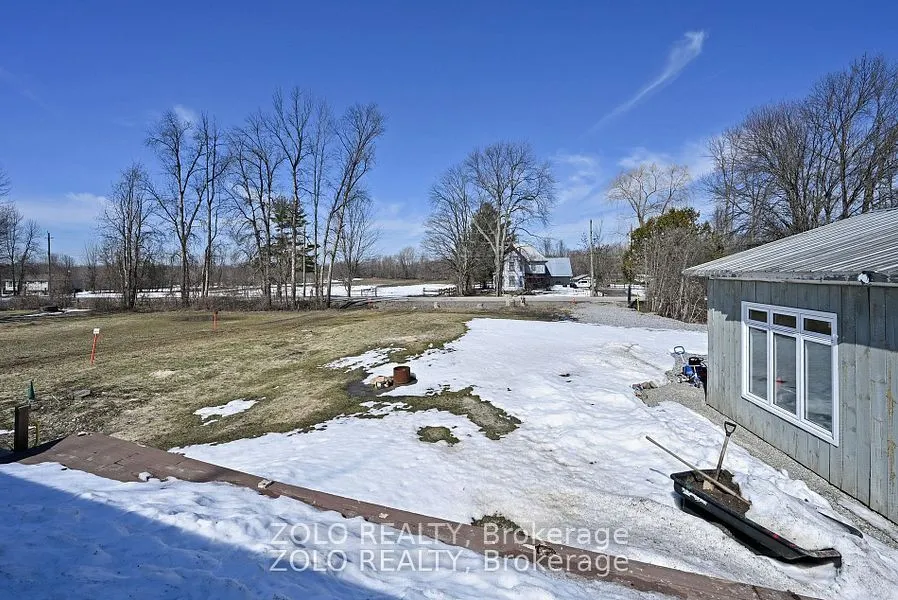 5653 Highway 12 Highway