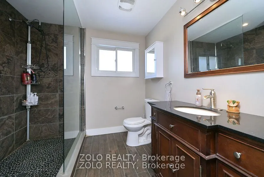 5653 Highway 12 Highway