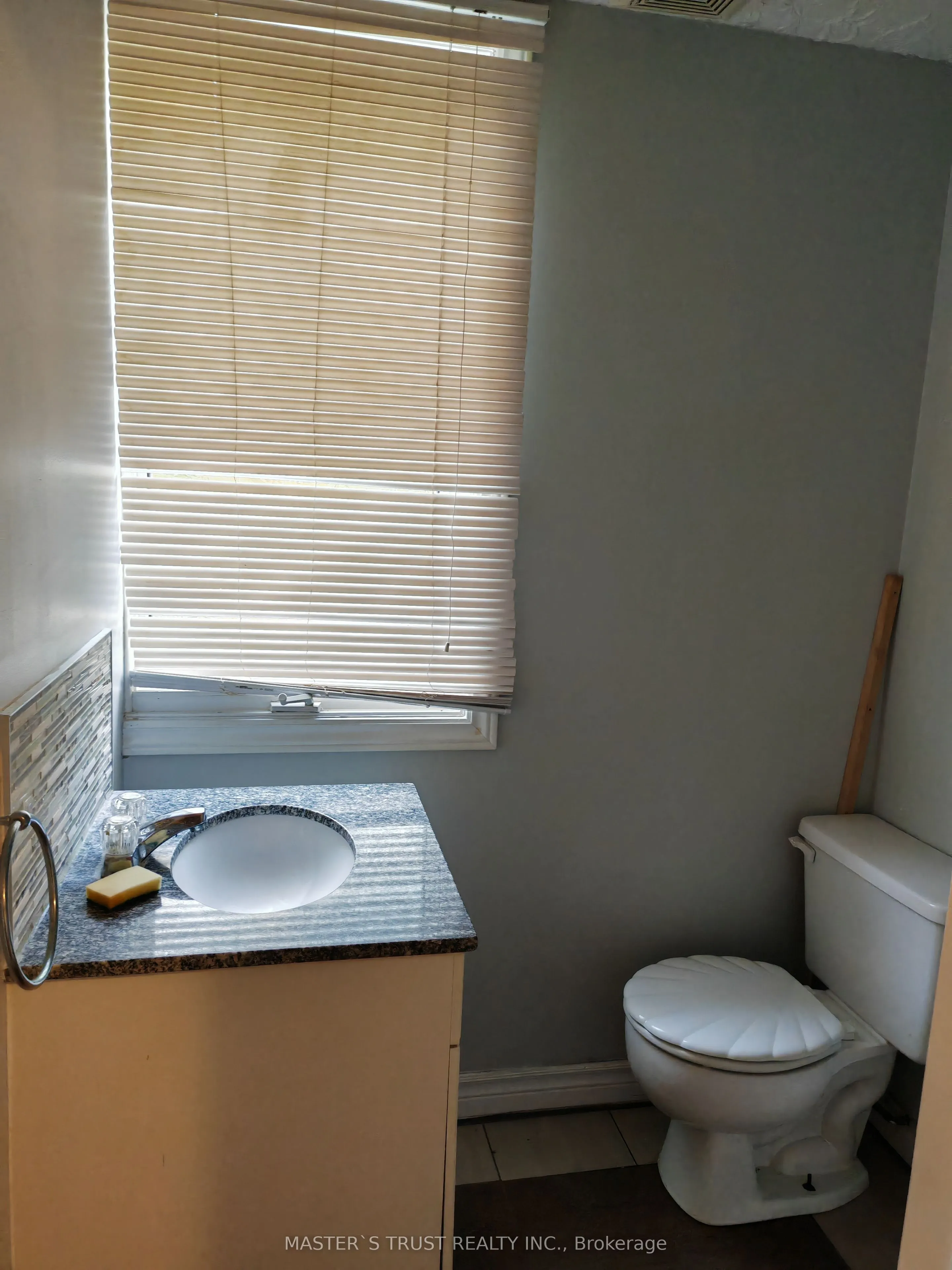 286 Georgian Drive, #Unit 3