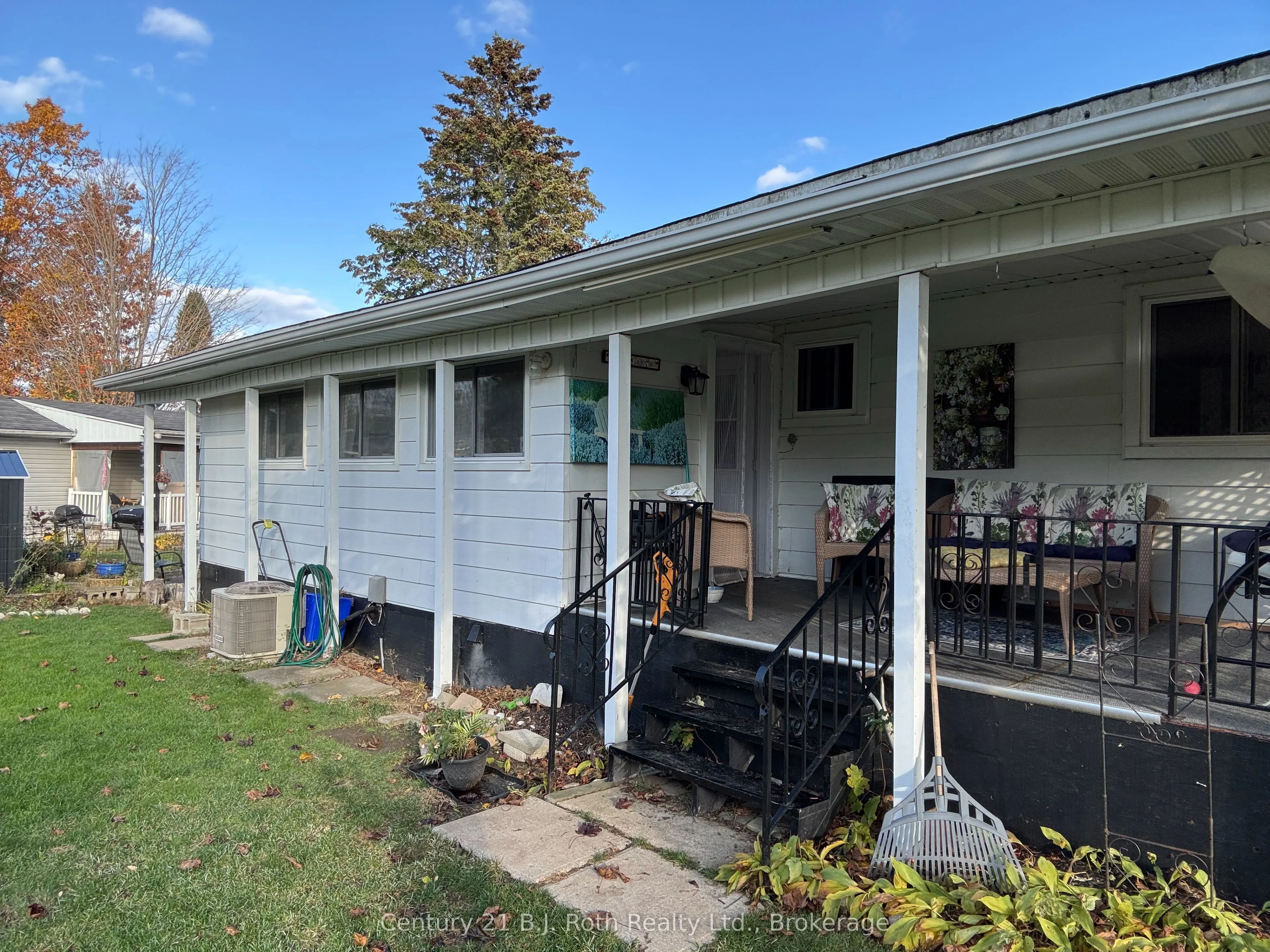 14 Muir Drive