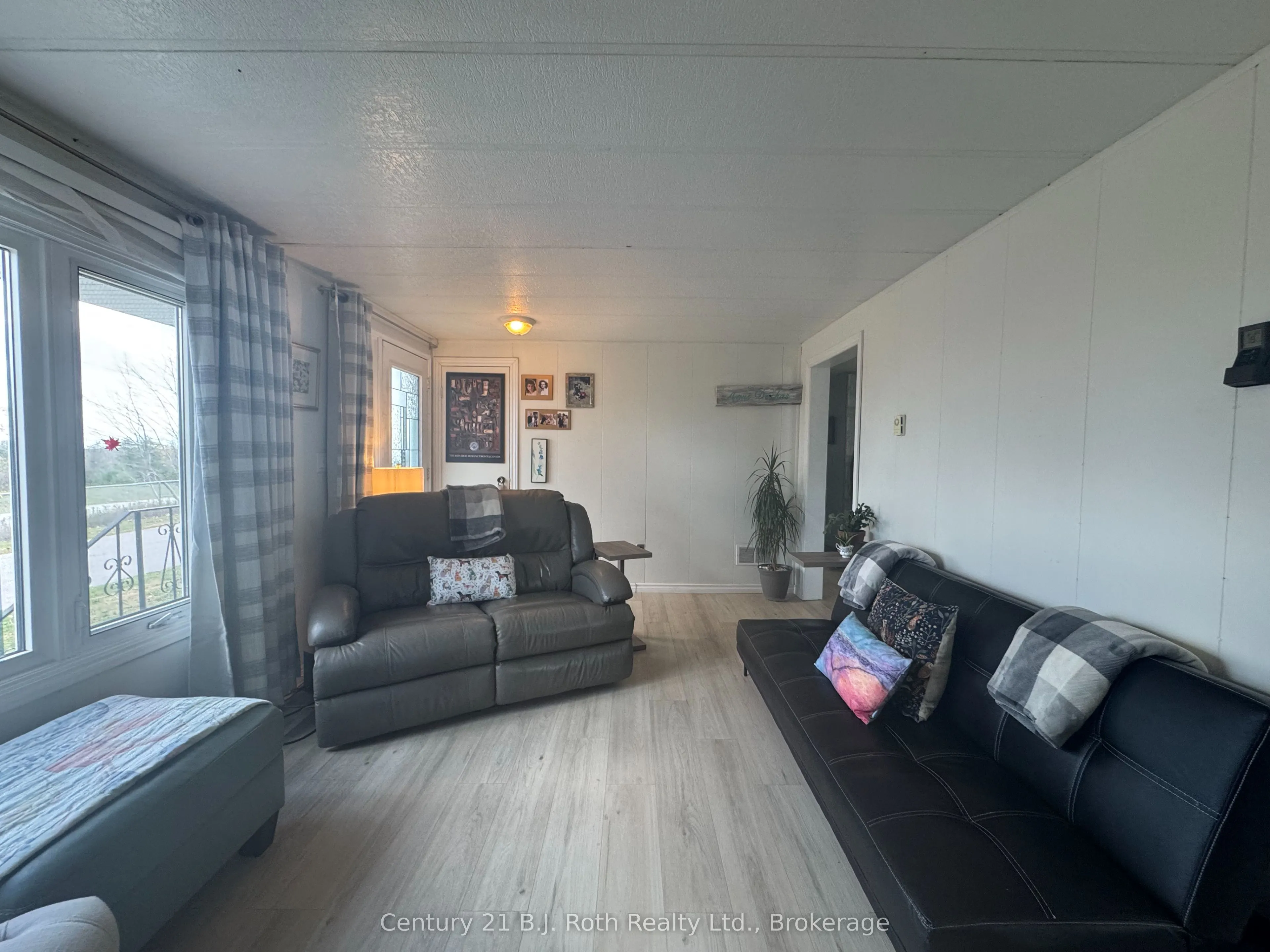 14 Muir Drive