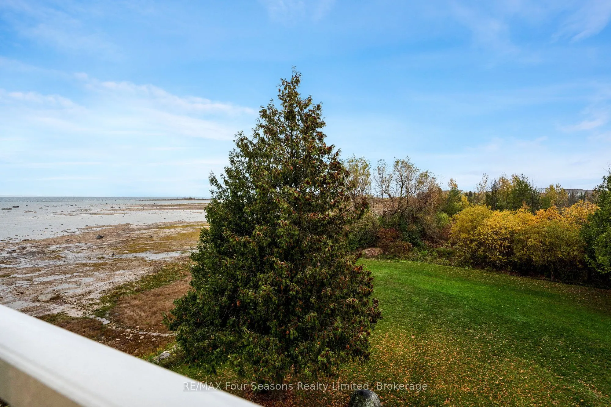 44 Trott Boulevard #17