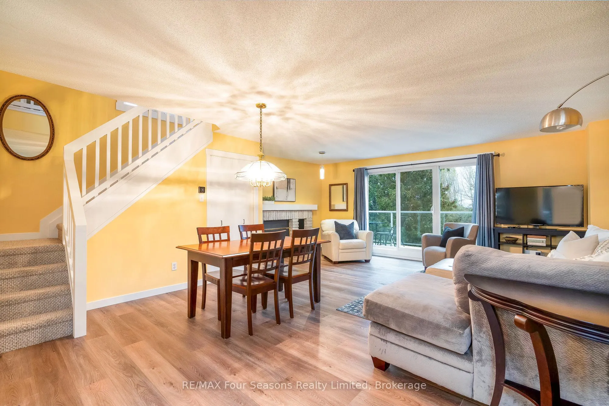 44 Trott Boulevard #17