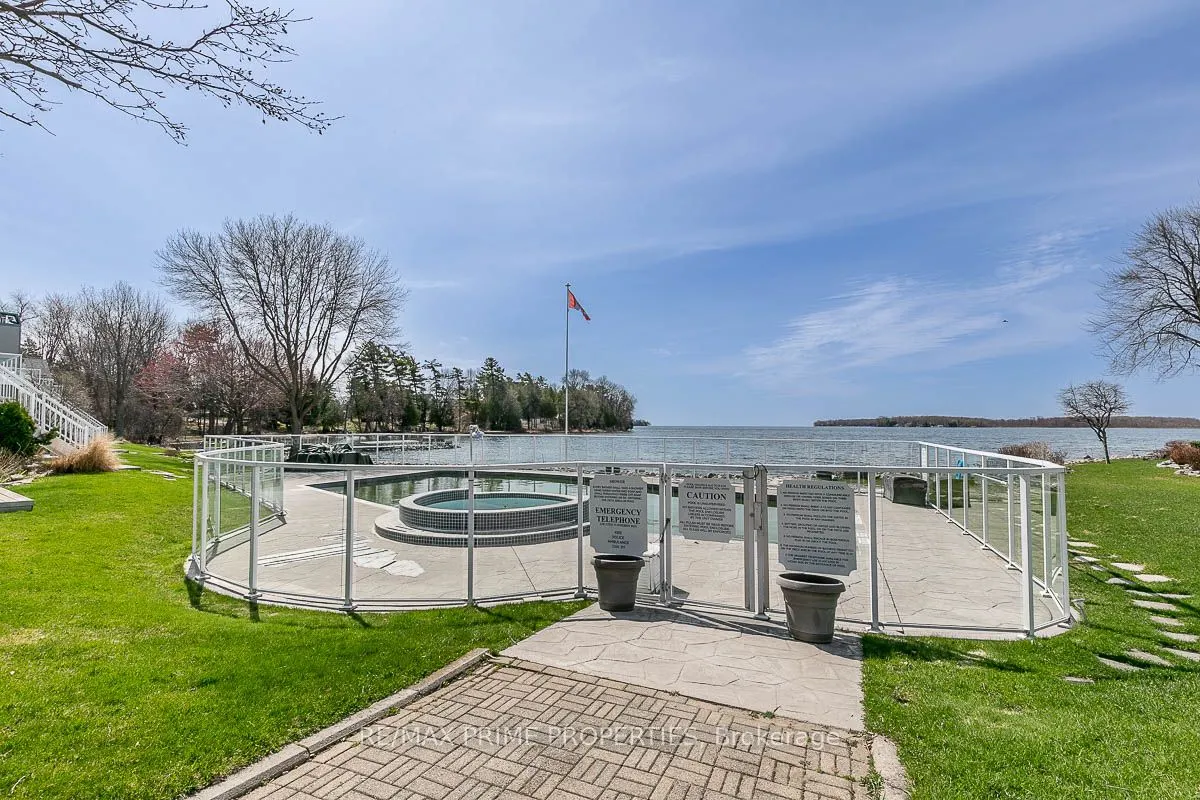 585 Atherley Road #201