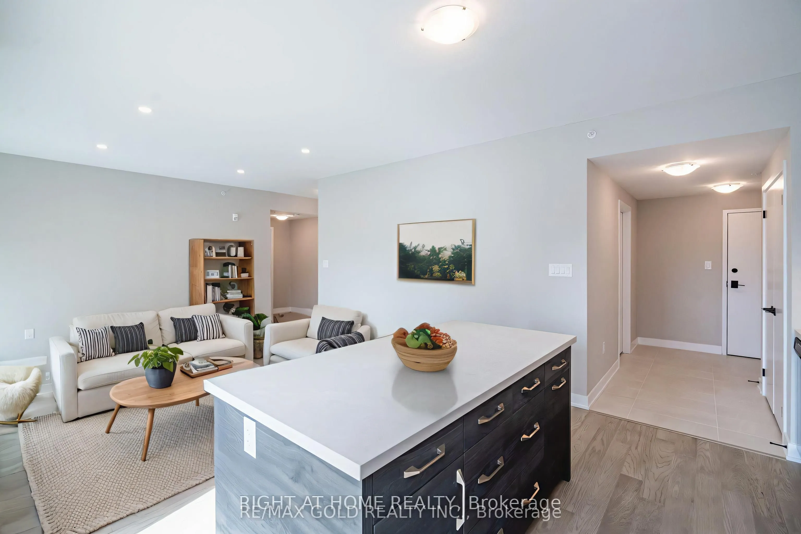 1 Chef Lane #213