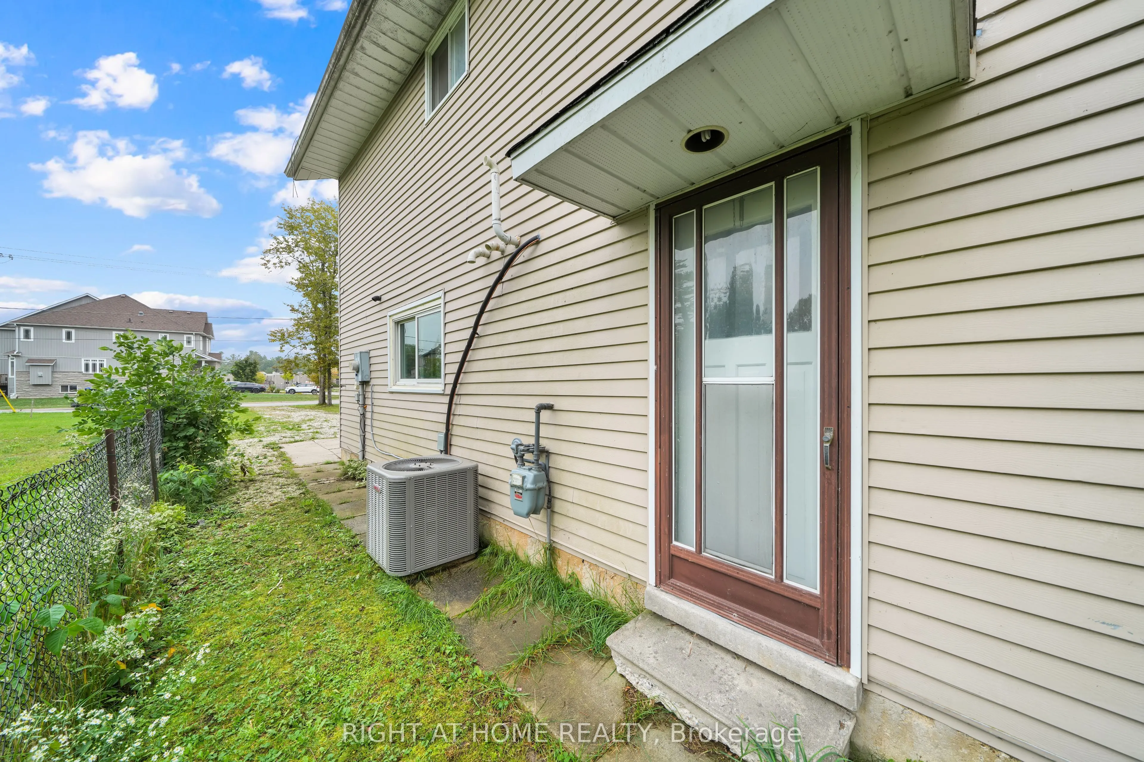 138 45th Street N