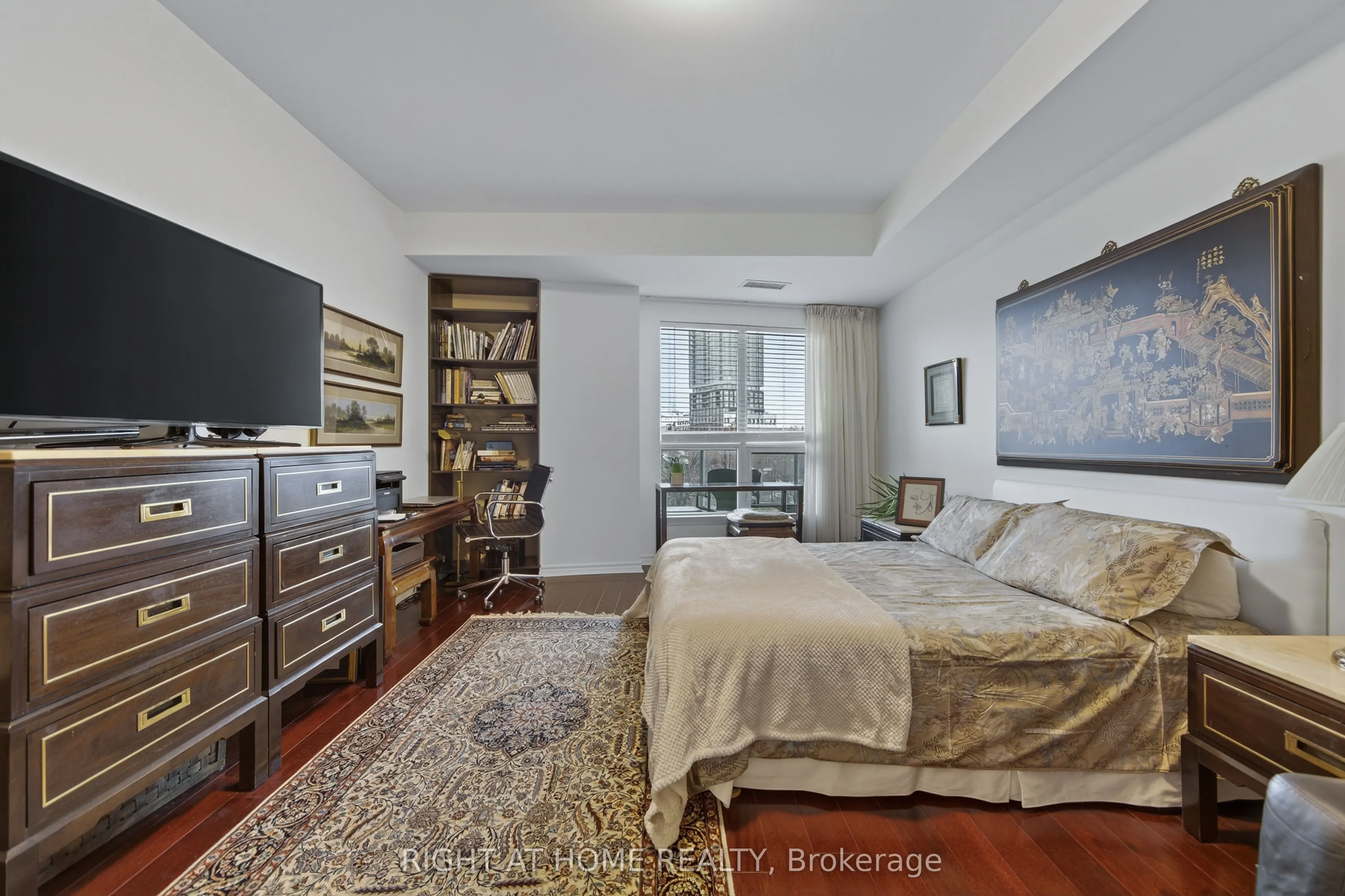 6 Toronto Street #409