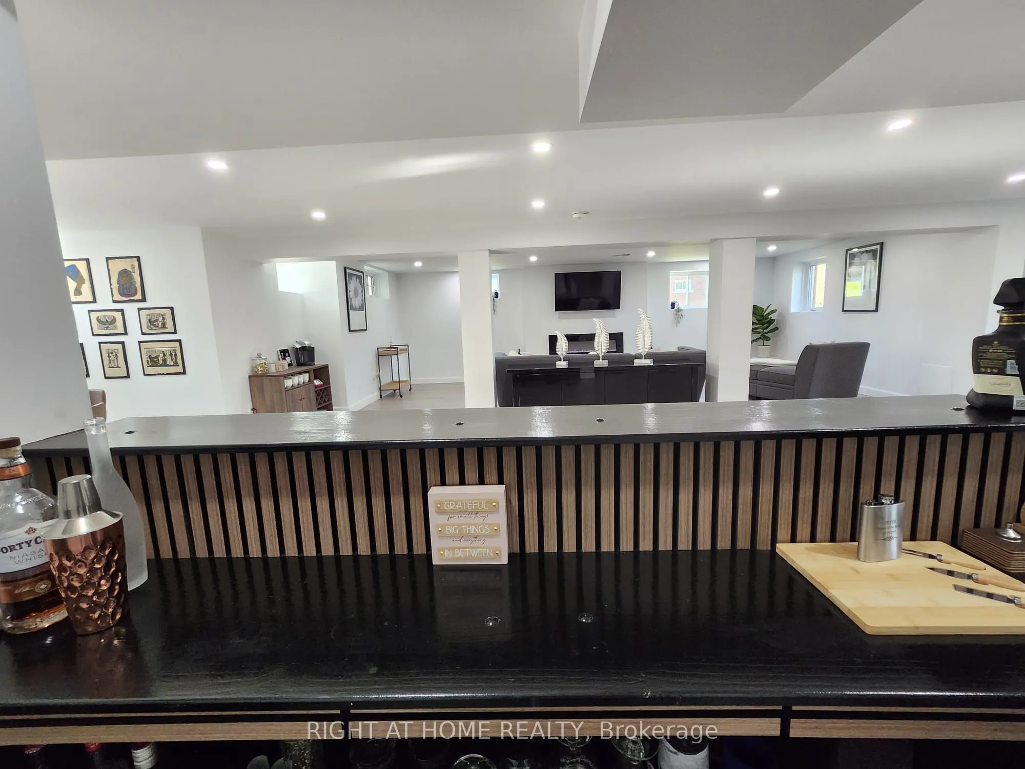 84 Diamond Valley Drive