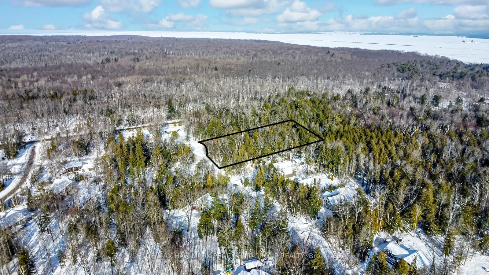 38 Lasalle Trail