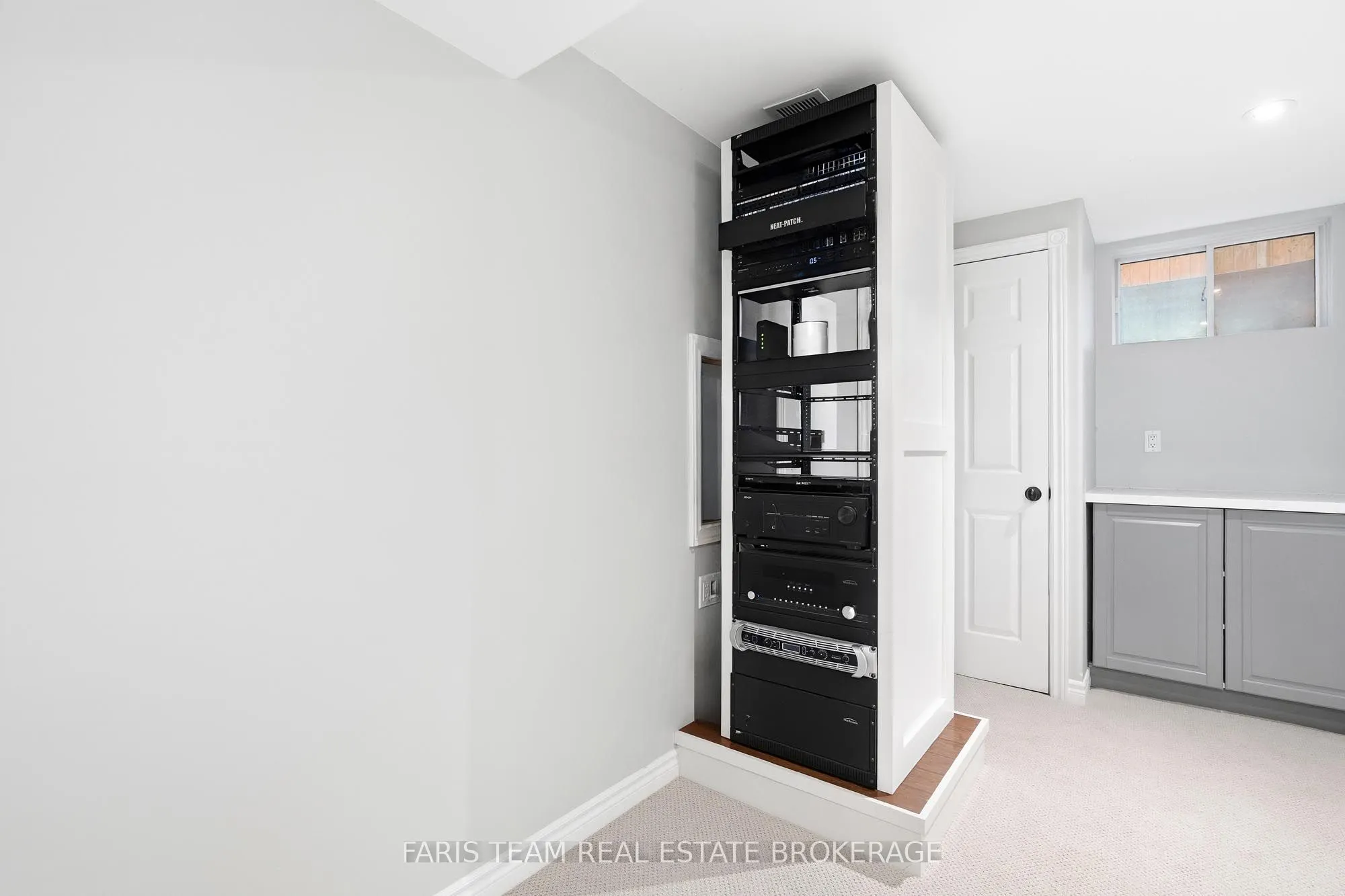 3 Prince William Way