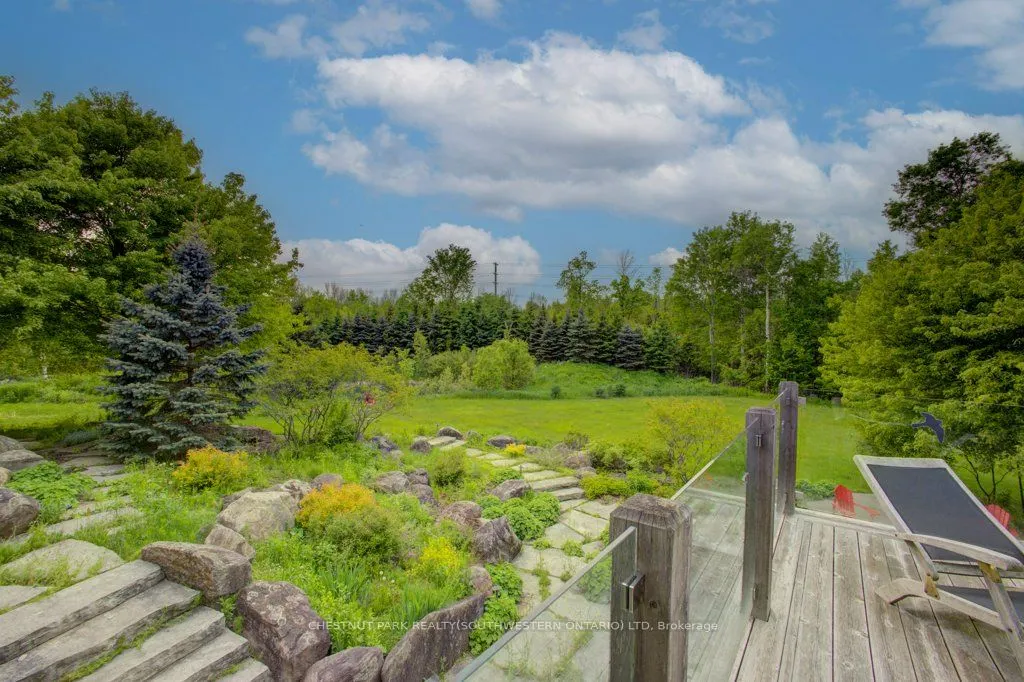 8429 Poplar Side Road