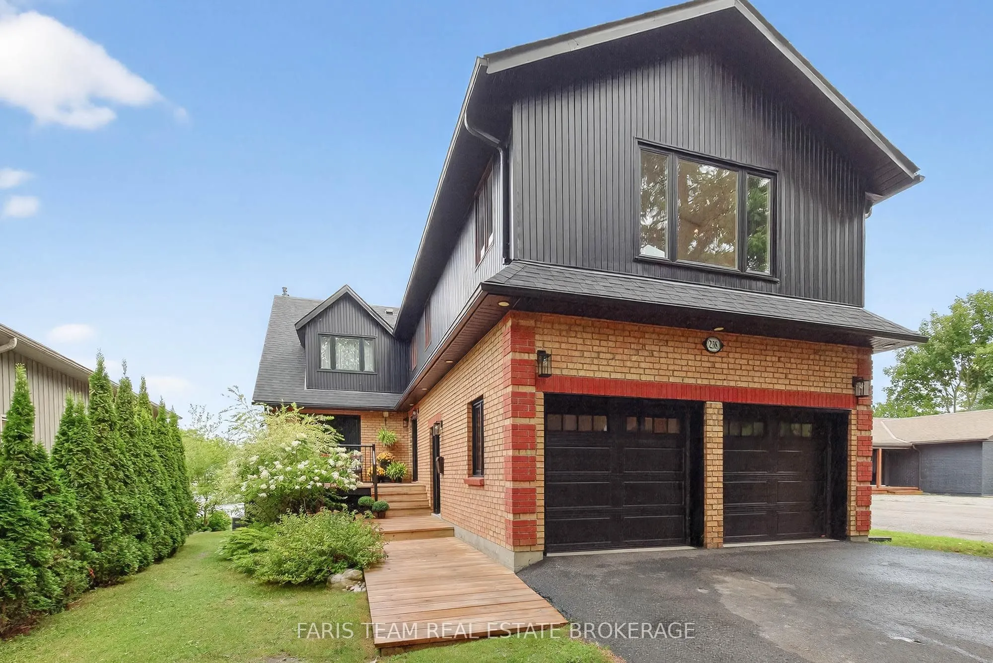238 Robins Point Road