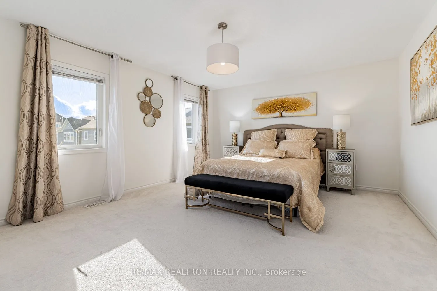 6 Bobolink Drive