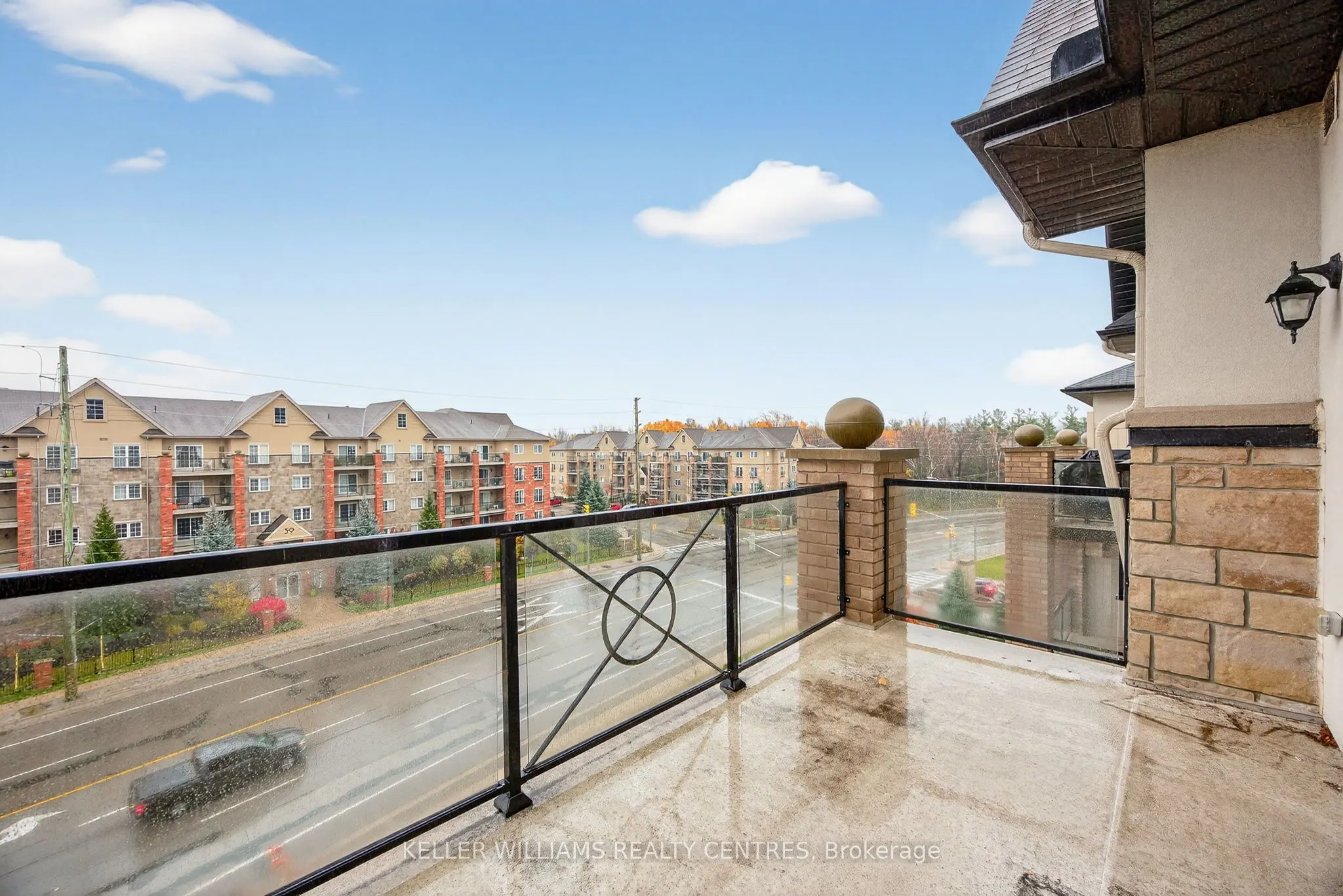 40 Ferndale Drive S #408