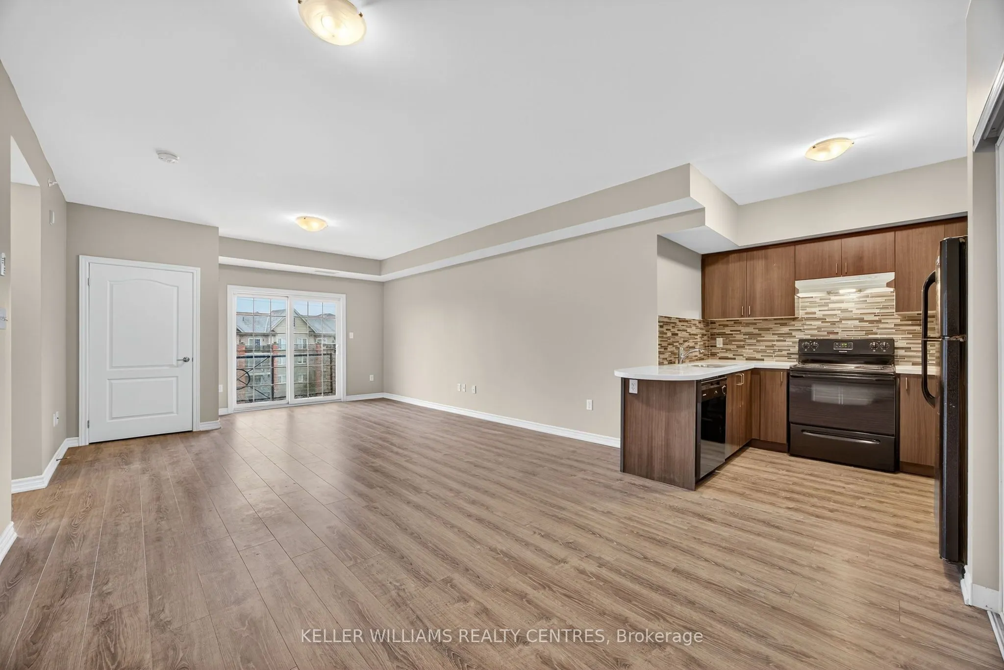 40 Ferndale Drive S #408