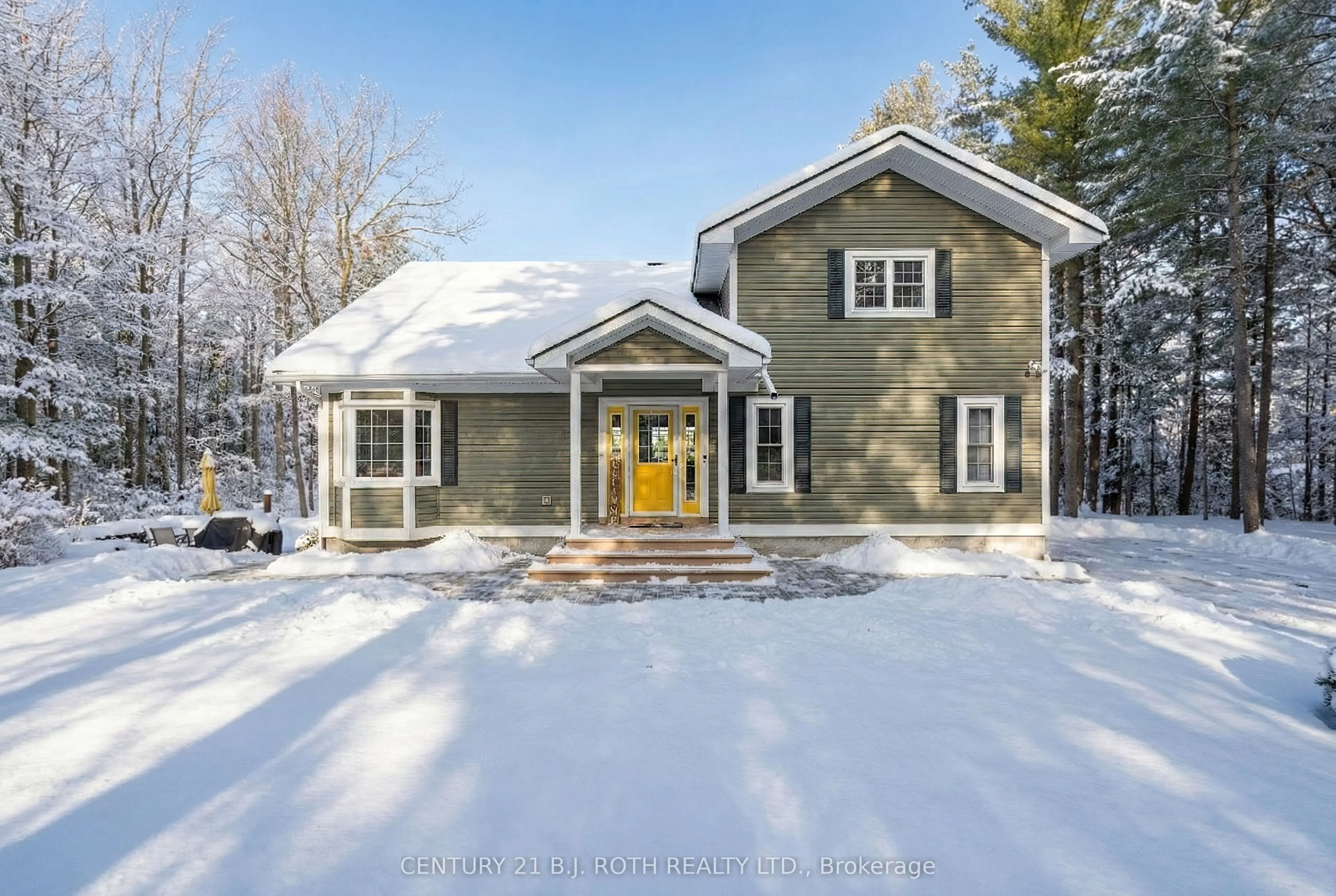 2710 Portage Trail