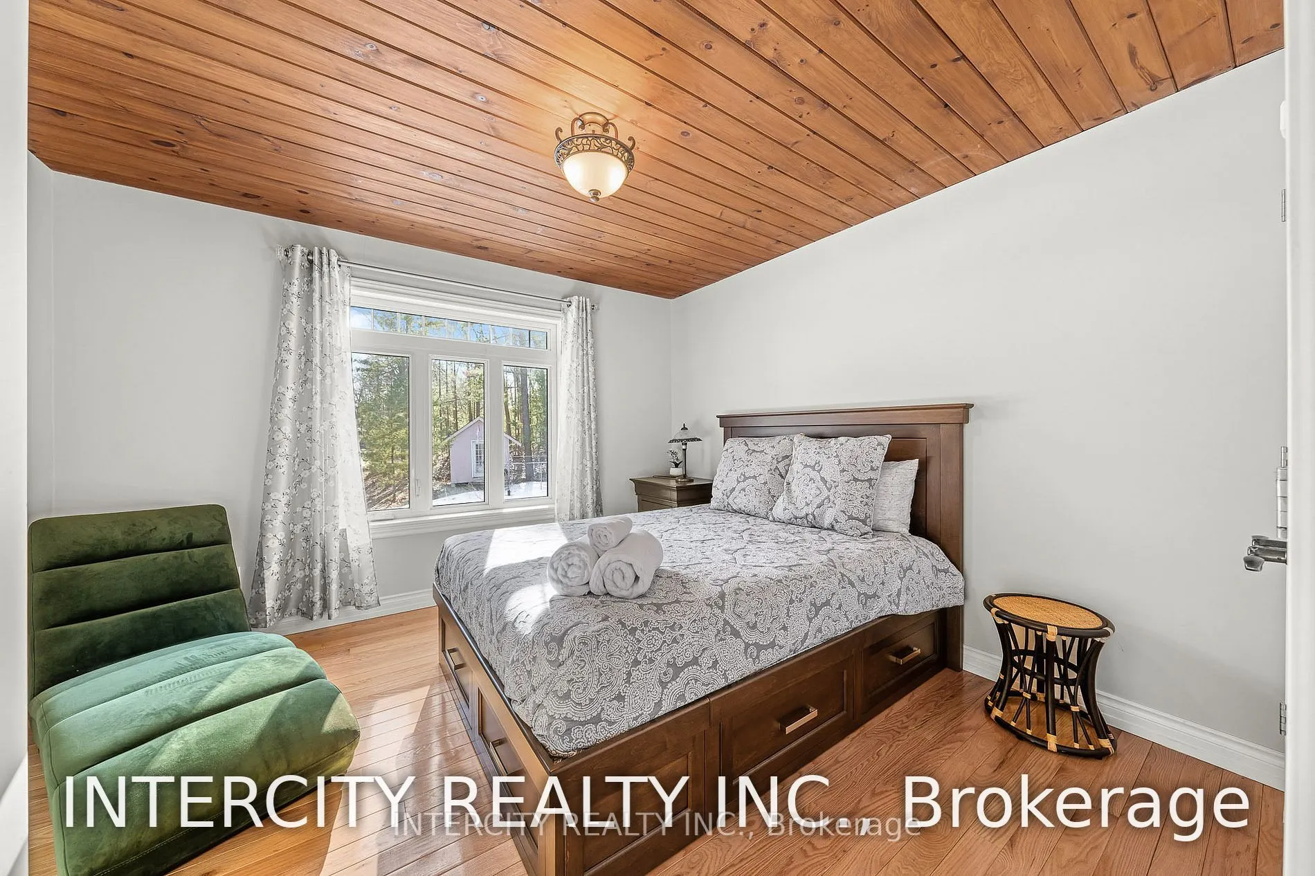 229 Sunnidale Road