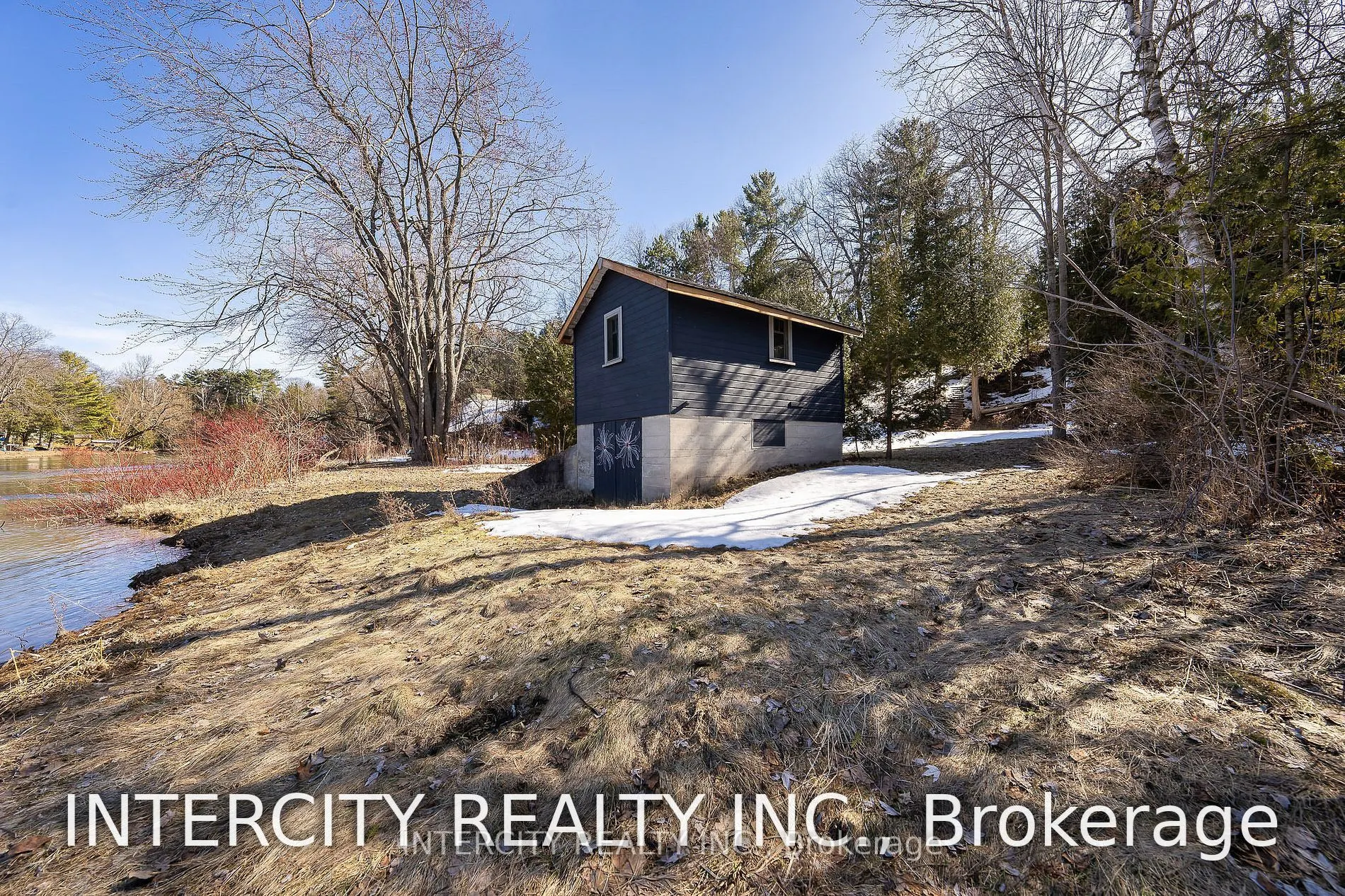 229 Sunnidale Road