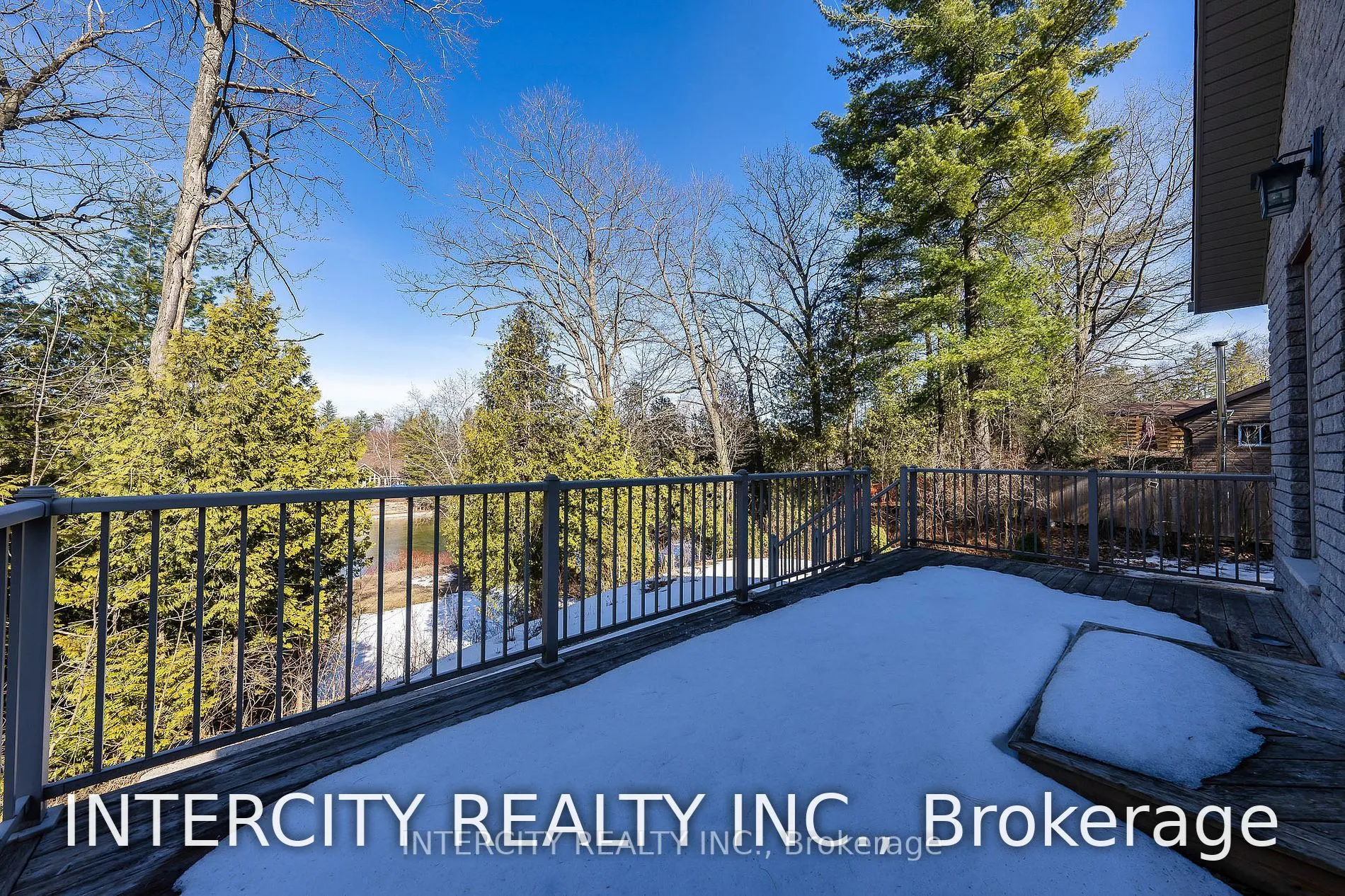 229 Sunnidale Road
