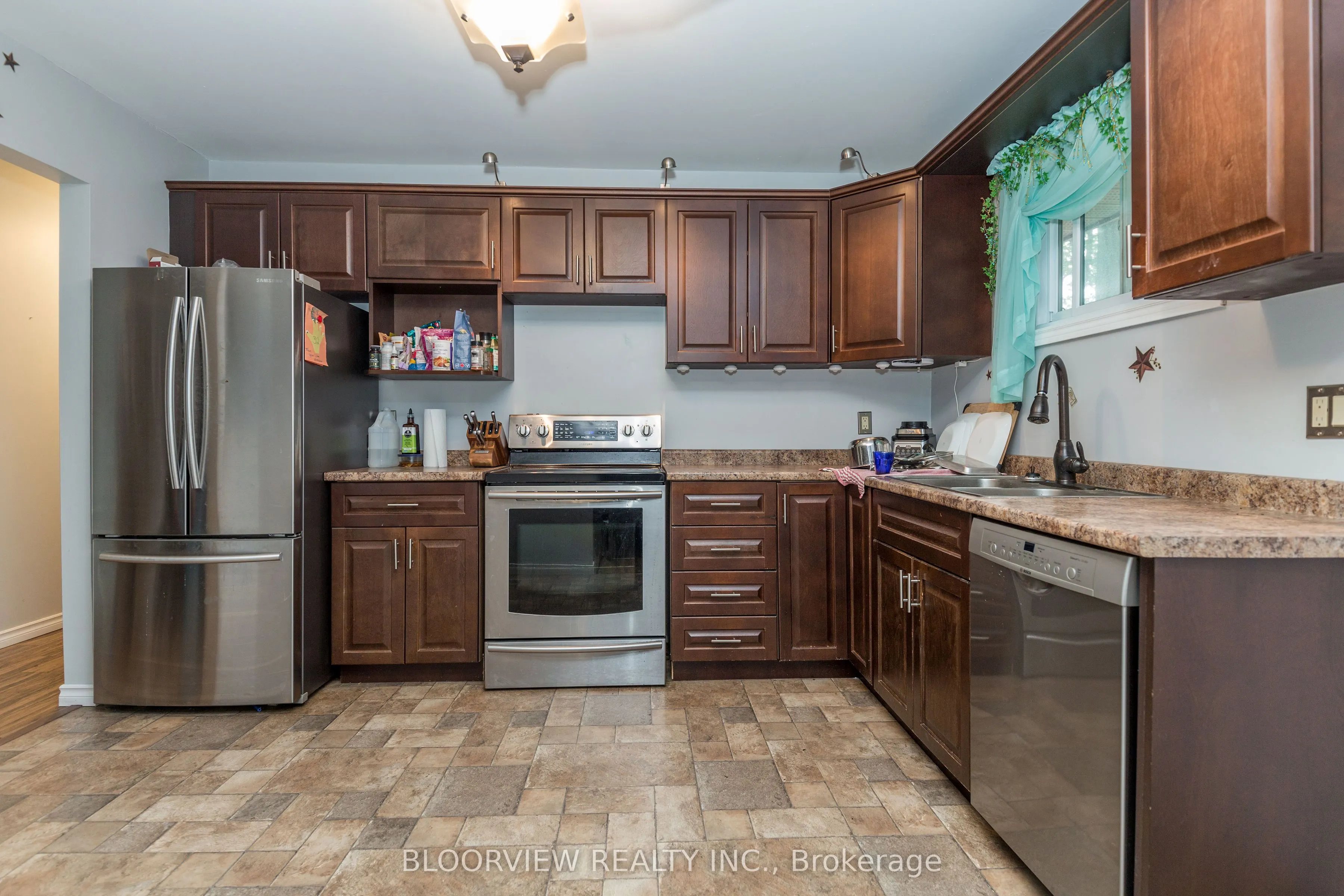 9467 County 93 Road